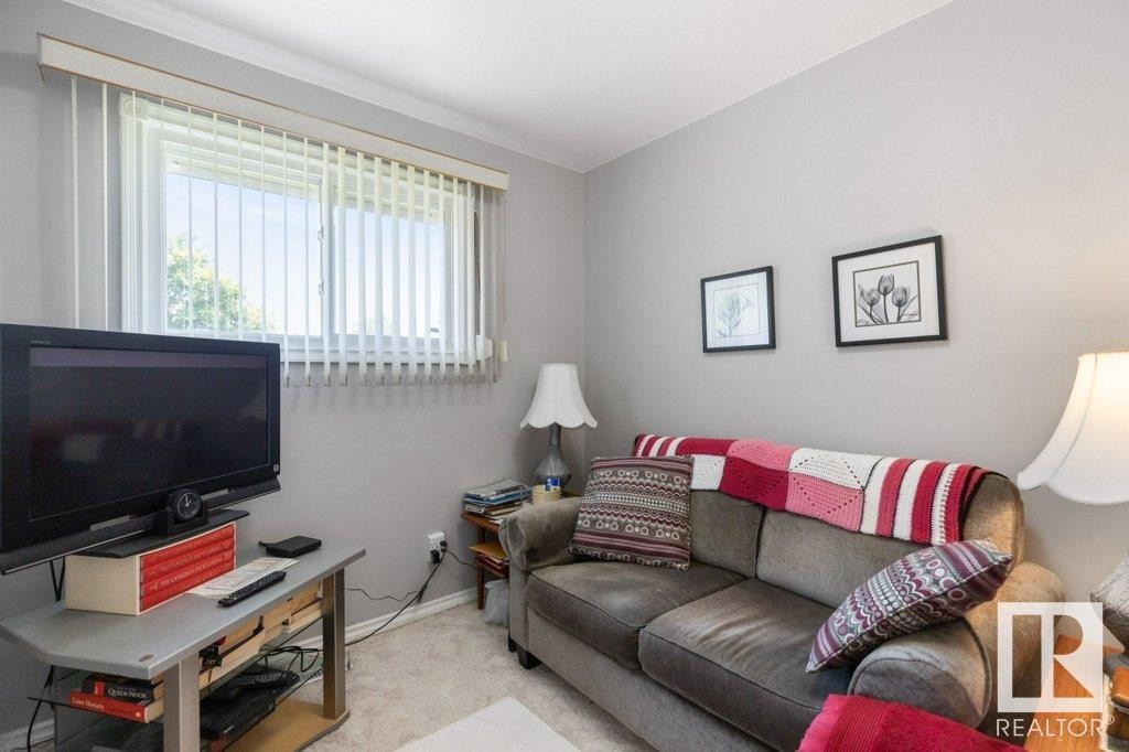 












6840 83 Avenue

,
Edmonton,




AB
T6B 0G5

