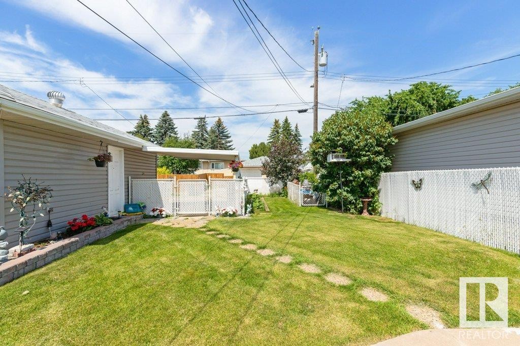 












6840 83 Avenue

,
Edmonton,




AB
T6B 0G5

