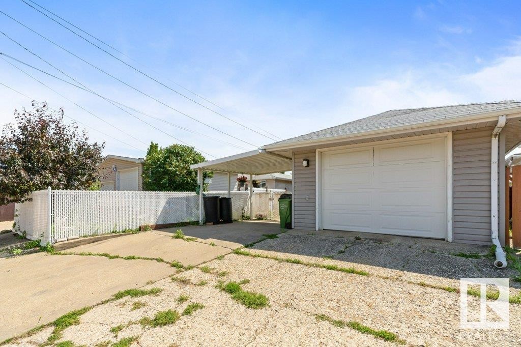 












6840 83 Avenue

,
Edmonton,




AB
T6B 0G5

