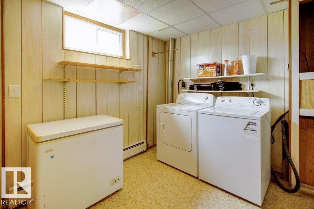 












9815 97 Street

,
Westlock,




AB
T7P 2A4

