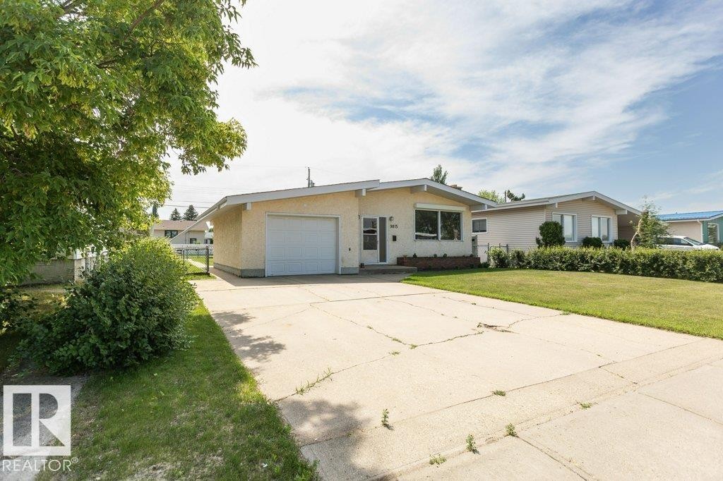 












9815 97 Street

,
Westlock,




AB
T7P 2A4

