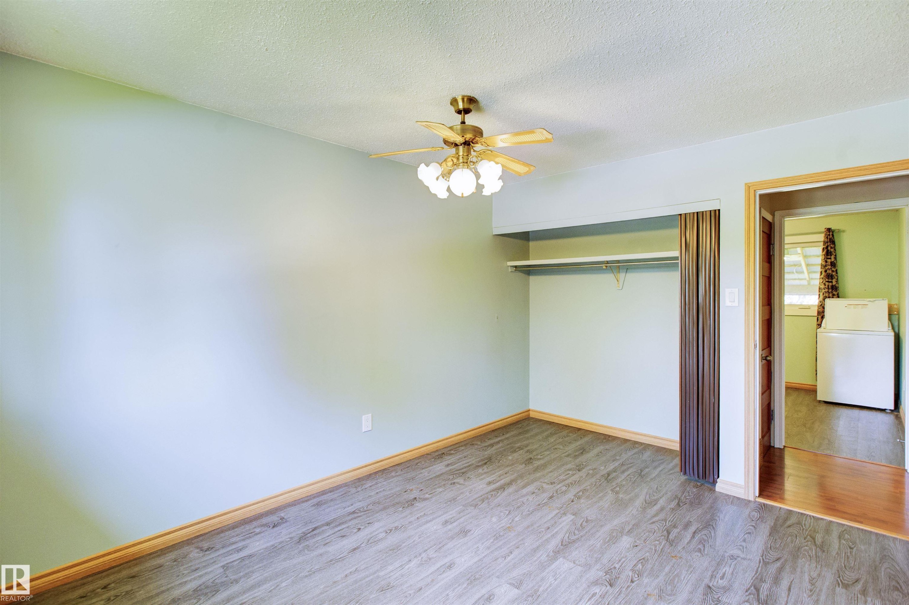 












52 Thomson Road

,
Fort Assiniboine,




AB
T0G 1A0

