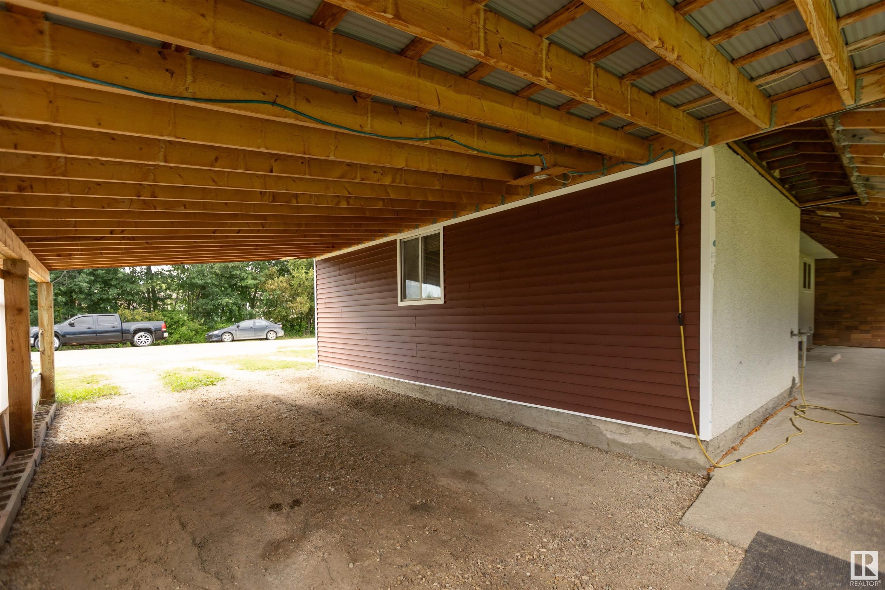












52 Thomson Road

,
Fort Assiniboine,




AB
T0G 1A0

