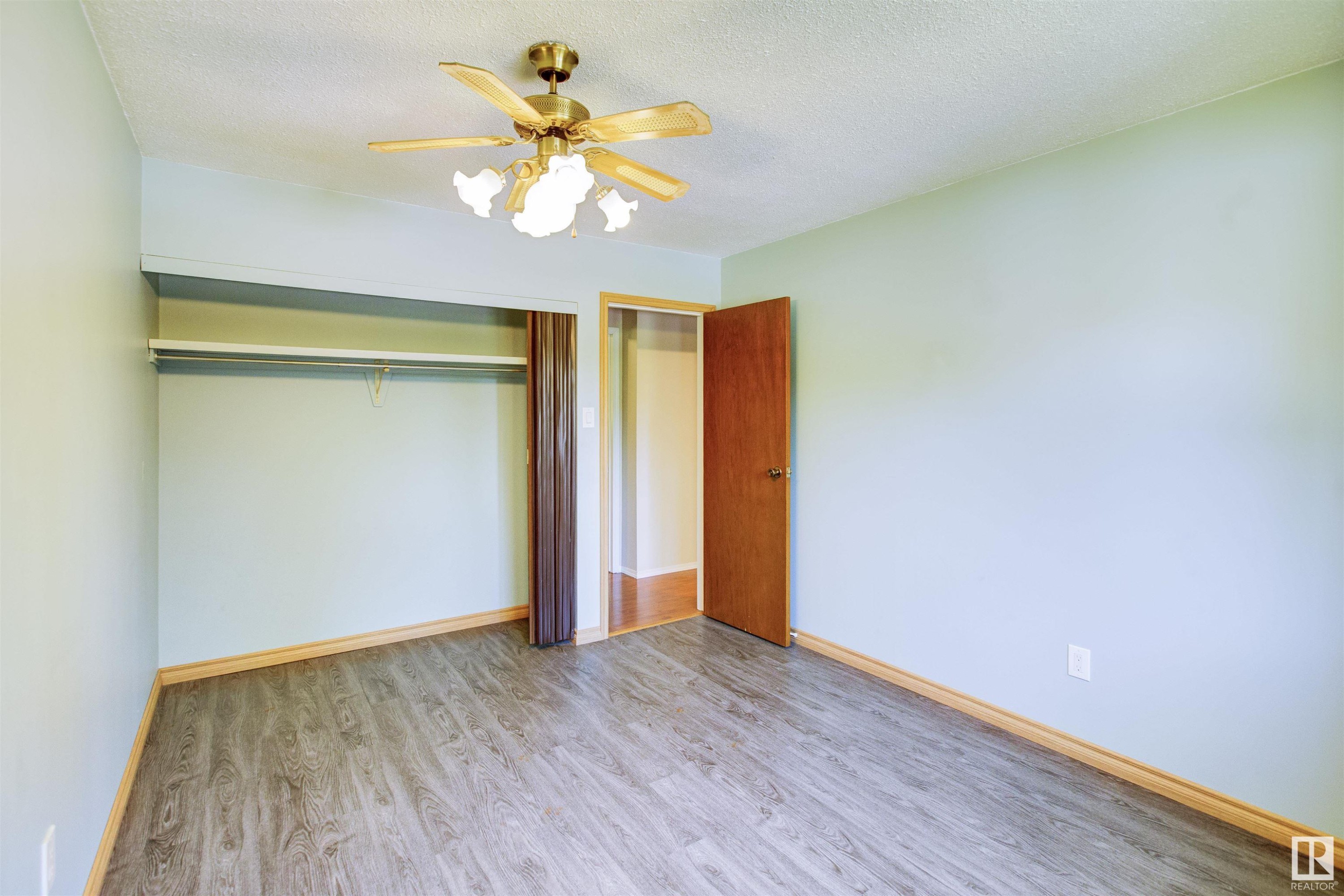 












52 Thomson Road

,
Fort Assiniboine,




AB
T0G 1A0

