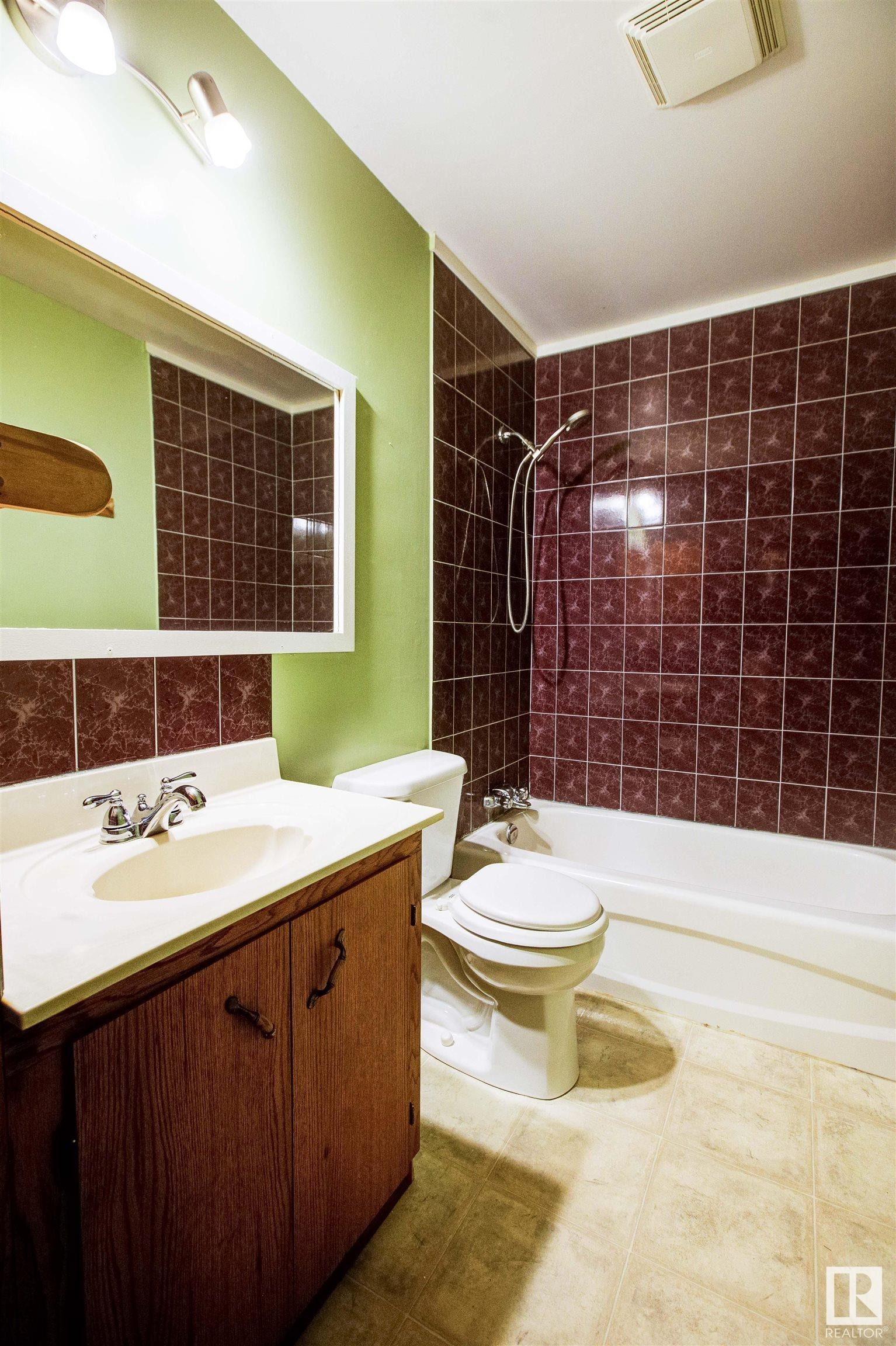 












52 Thomson Road

,
Fort Assiniboine,




AB
T0G 1A0

