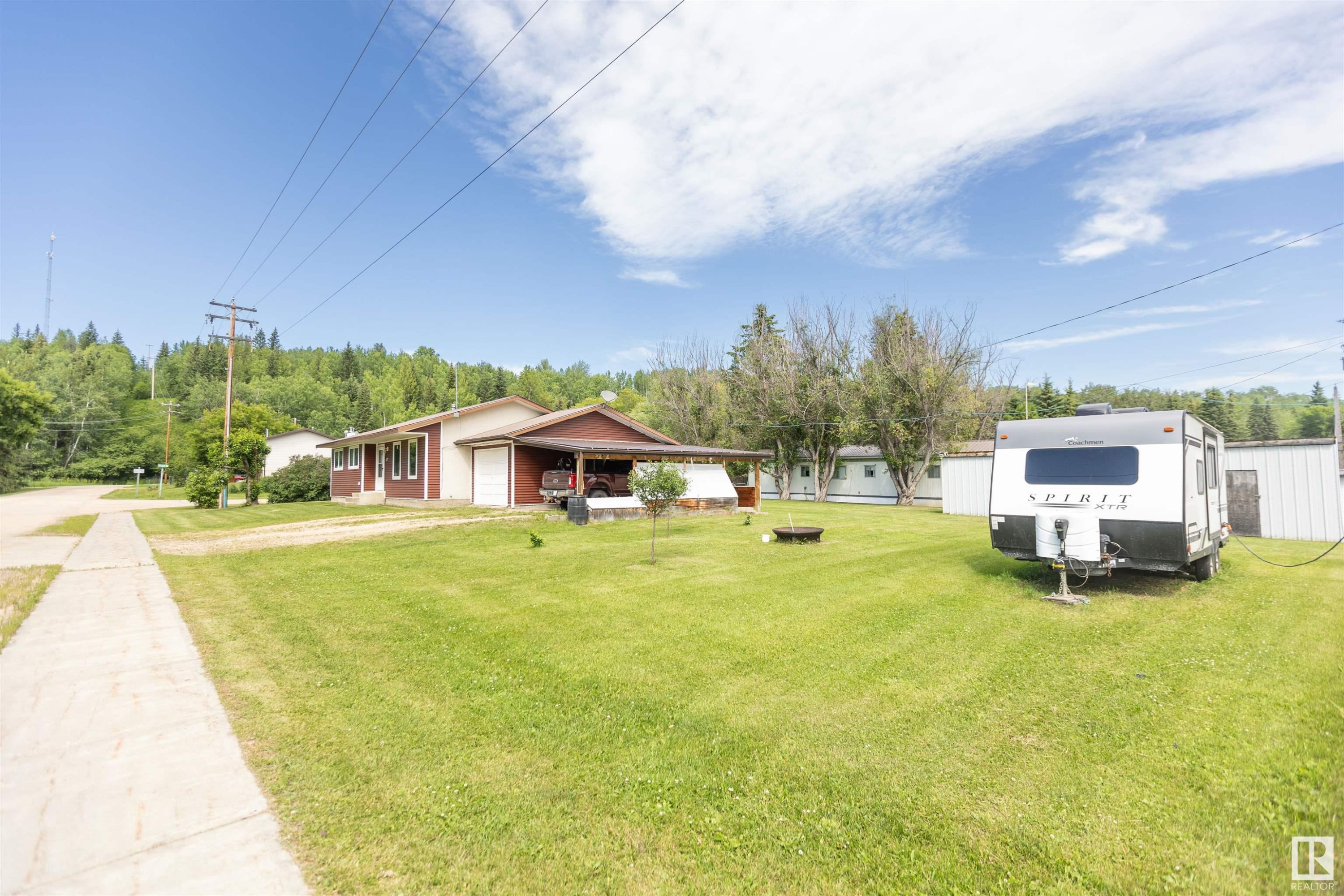 












52 Thomson Road

,
Fort Assiniboine,




AB
T0G 1A0

