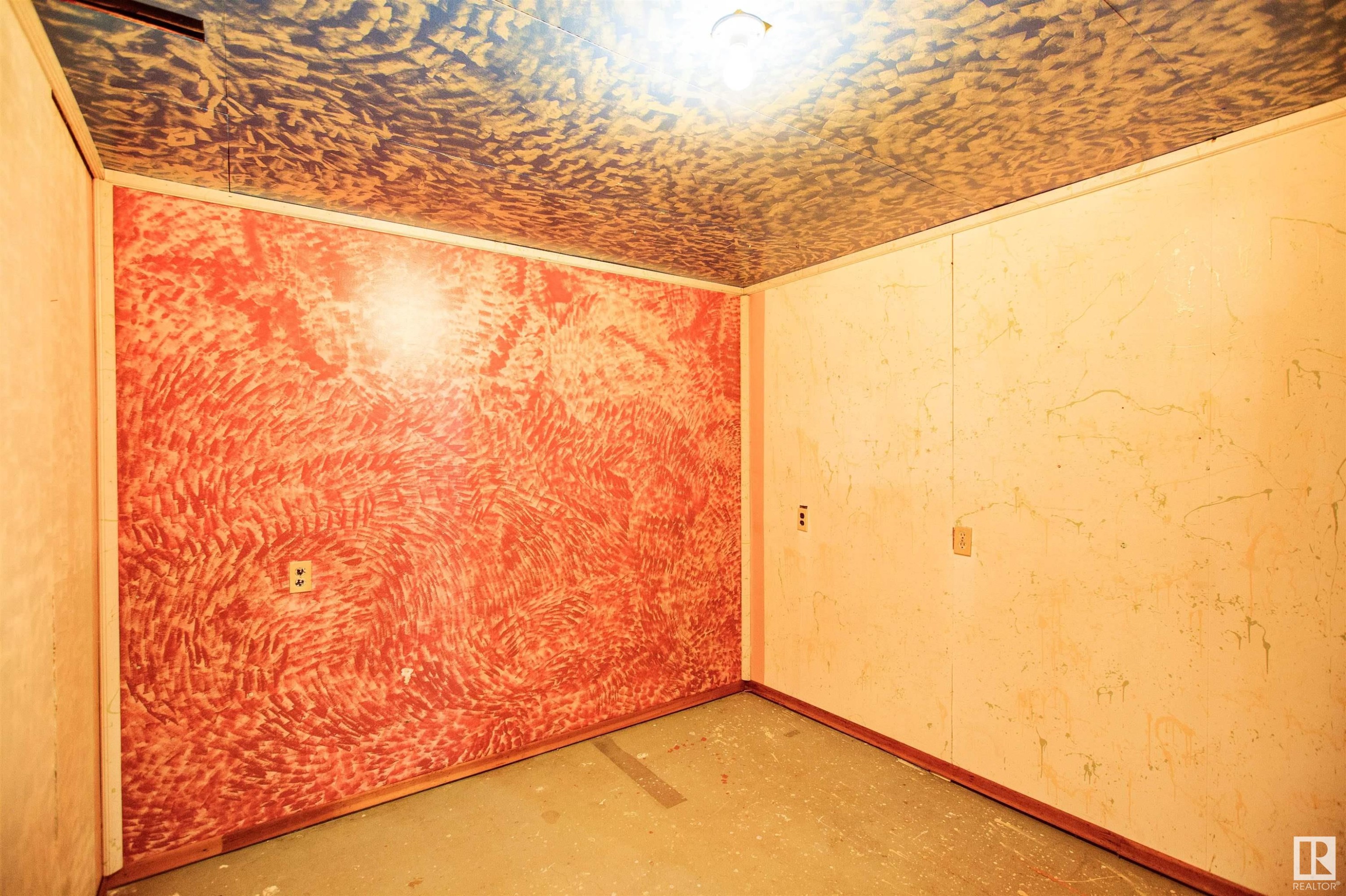 












52 Thomson Road

,
Fort Assiniboine,




AB
T0G 1A0

