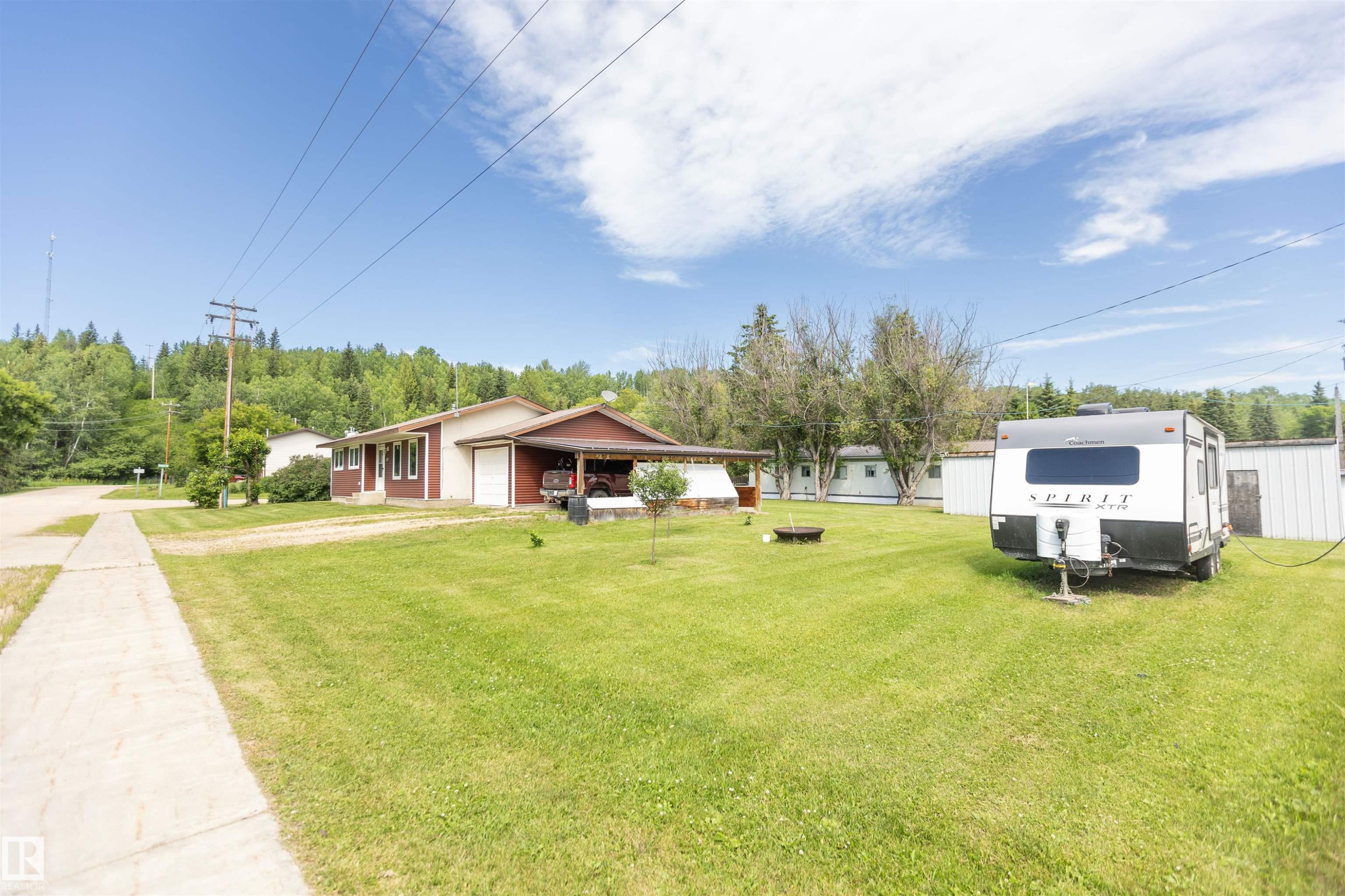 












52 Thomson Road

,
Fort Assiniboine,




AB
T0G 1A0

