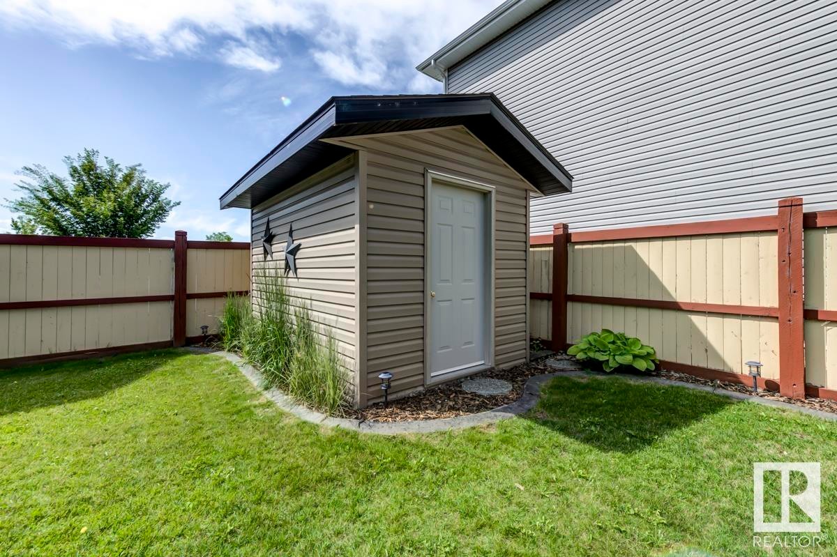 












316 SOUTHWICK Boulevard

,
Leduc,




AB
T9E 0E8

