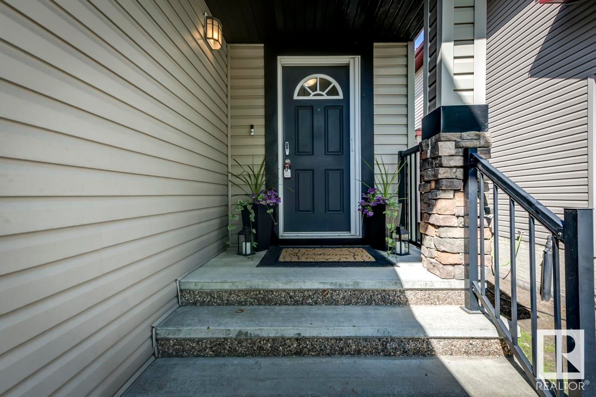 












316 SOUTHWICK Boulevard

,
Leduc,




AB
T9E 0E8

