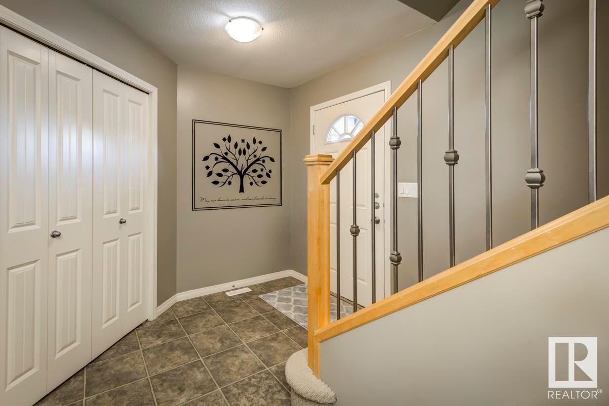 












316 SOUTHWICK Boulevard

,
Leduc,




AB
T9E 0E8

