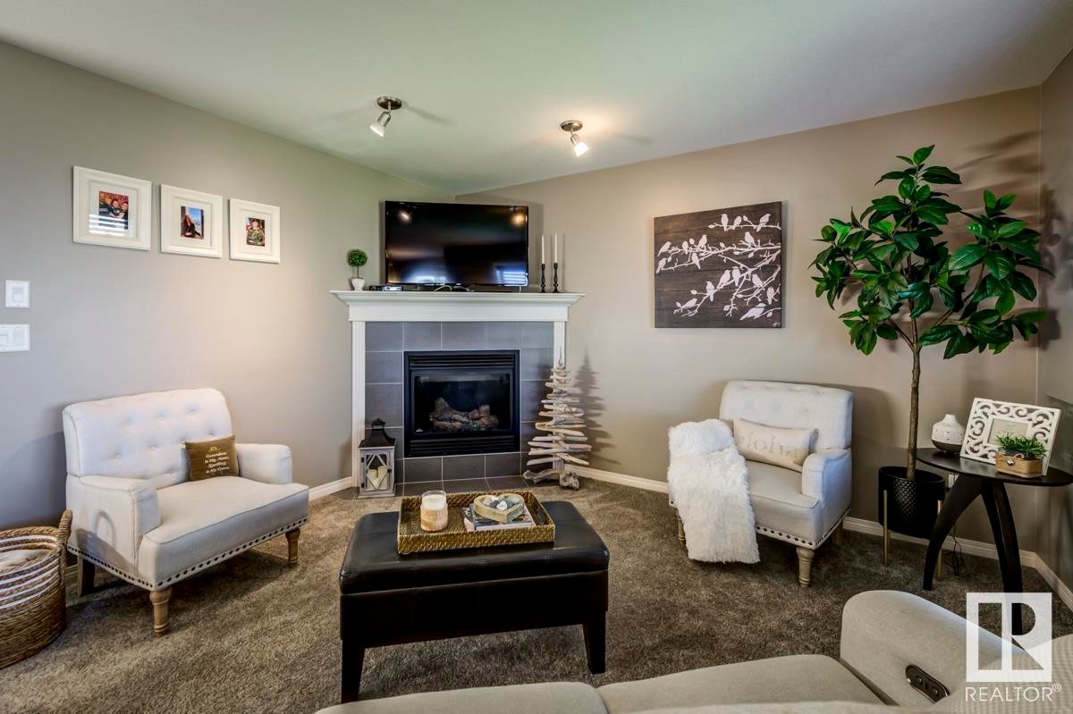 












316 SOUTHWICK Boulevard

,
Leduc,




AB
T9E 0E8


