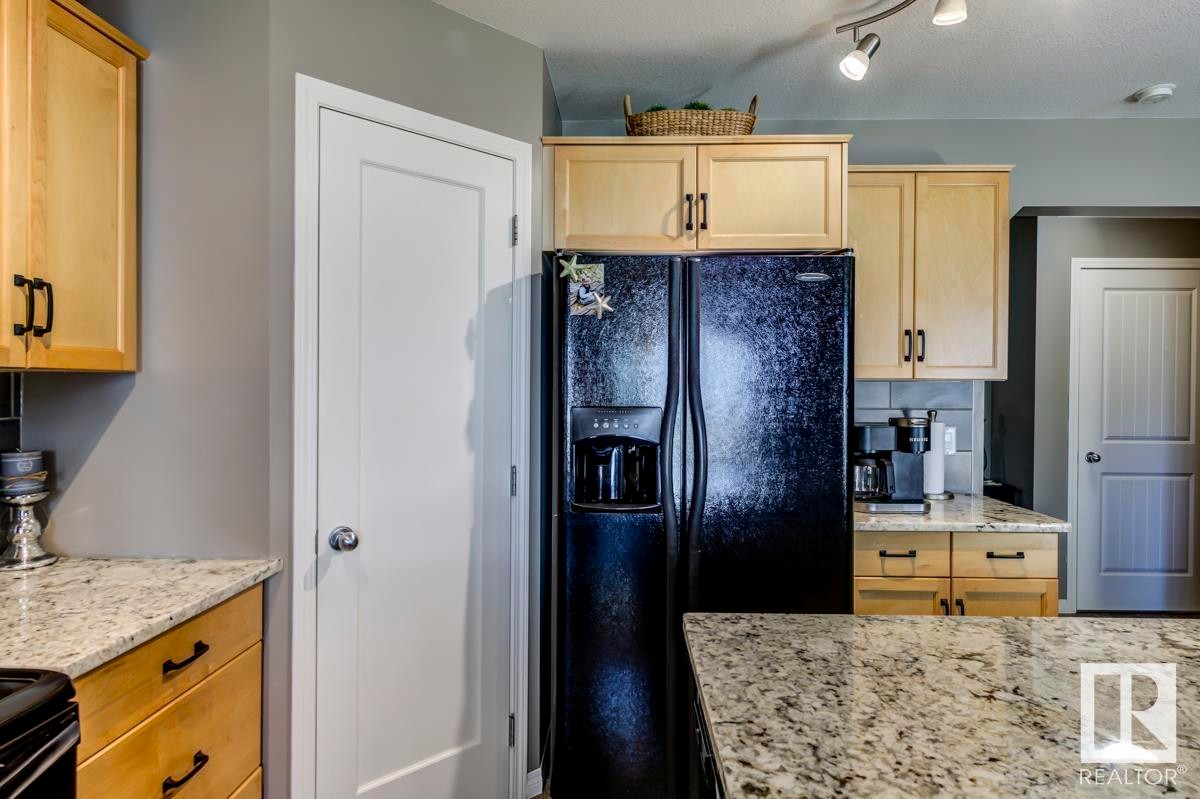 












316 SOUTHWICK Boulevard

,
Leduc,




AB
T9E 0E8

