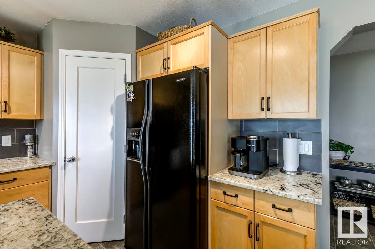 












316 SOUTHWICK Boulevard

,
Leduc,




AB
T9E 0E8

