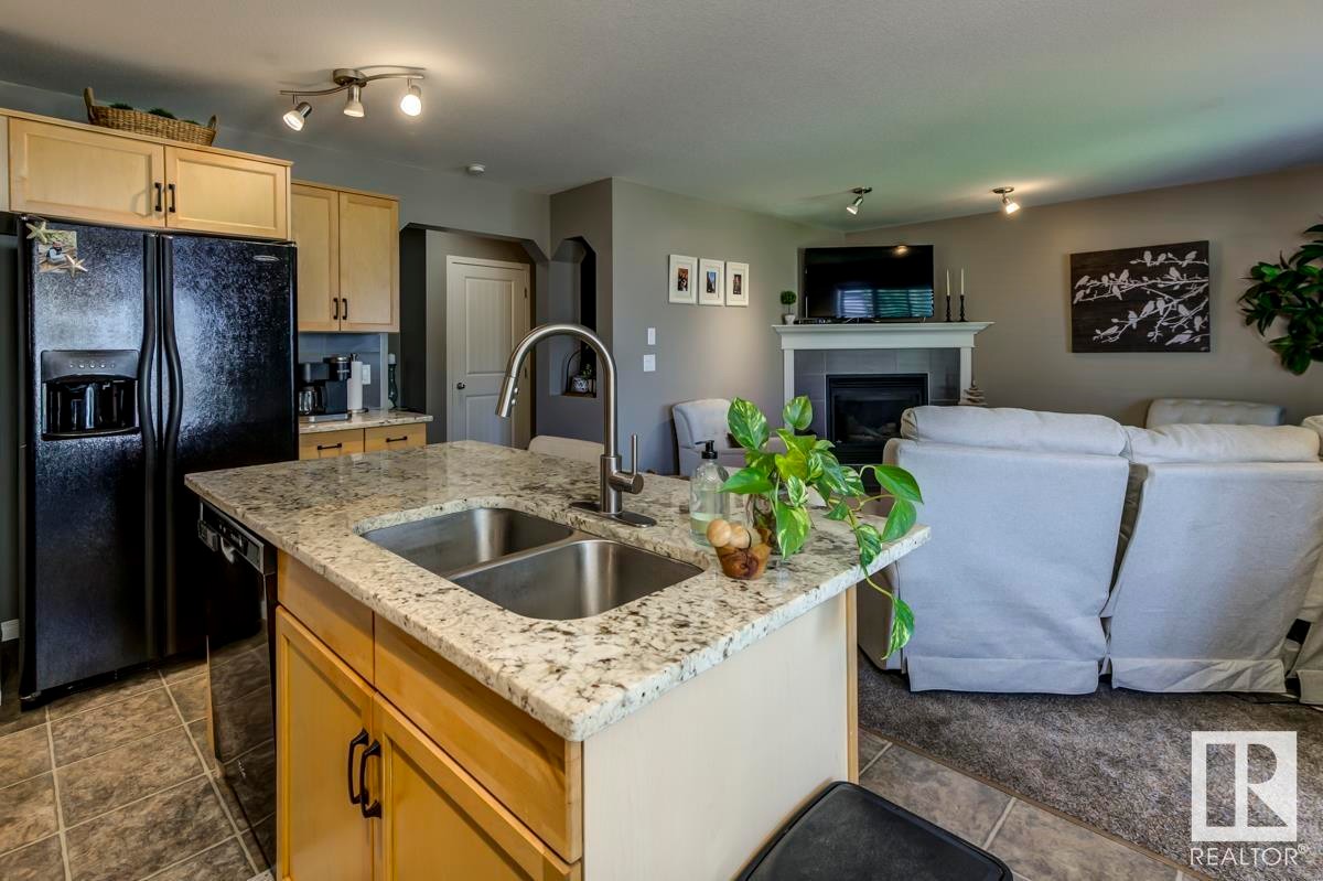 












316 SOUTHWICK Boulevard

,
Leduc,




AB
T9E 0E8

