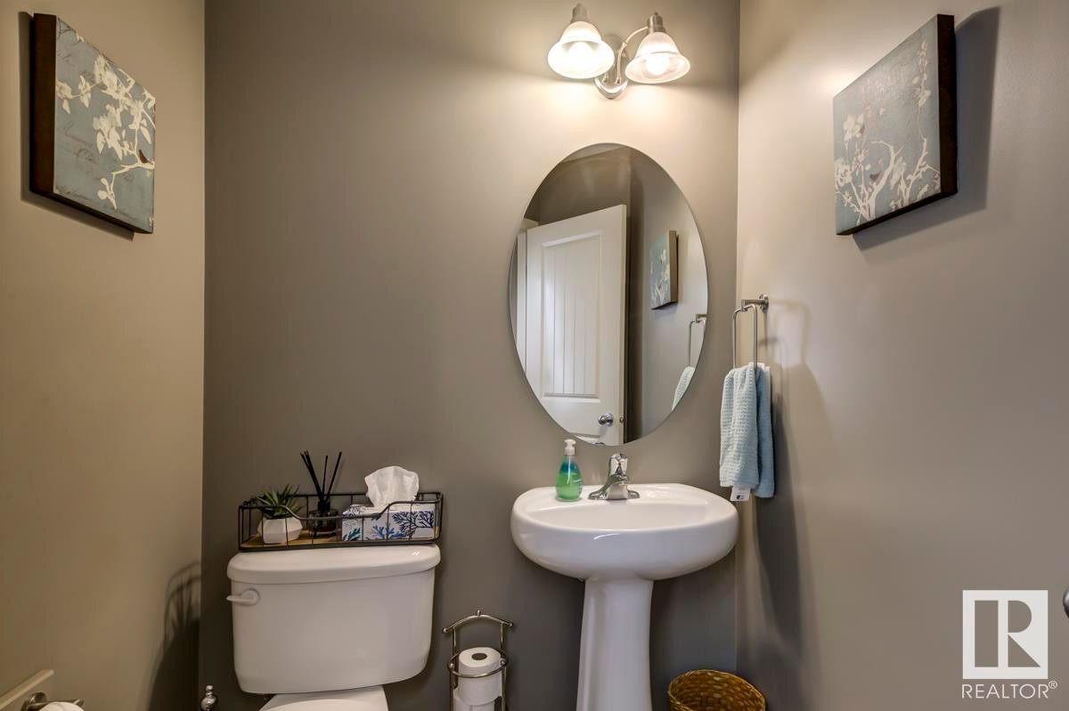 












316 SOUTHWICK Boulevard

,
Leduc,




AB
T9E 0E8

