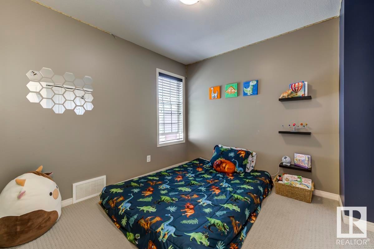












316 SOUTHWICK Boulevard

,
Leduc,




AB
T9E 0E8

