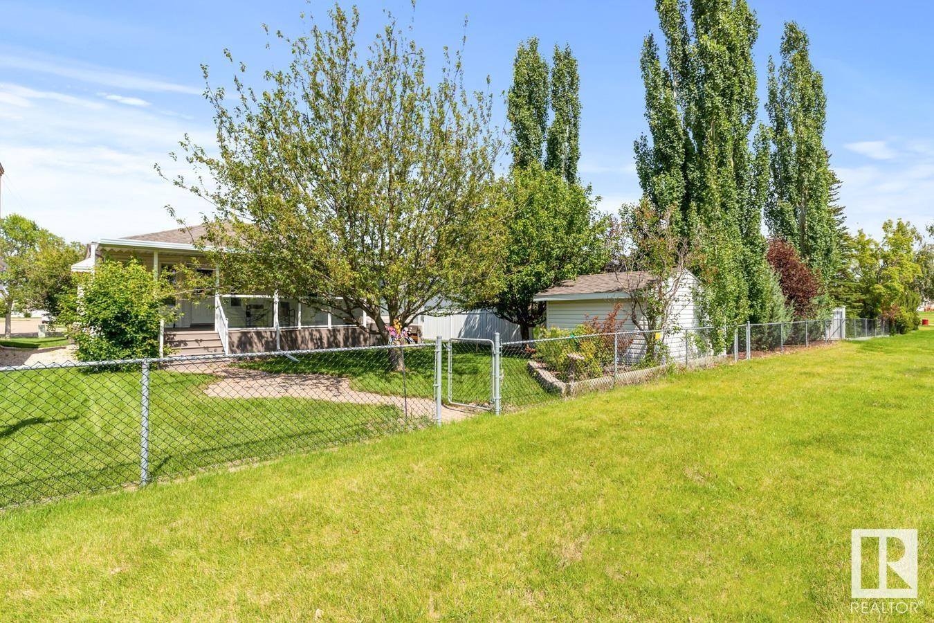 












69 COLONIALE Way

,
Beaumont,




AB
T4X 1M3

