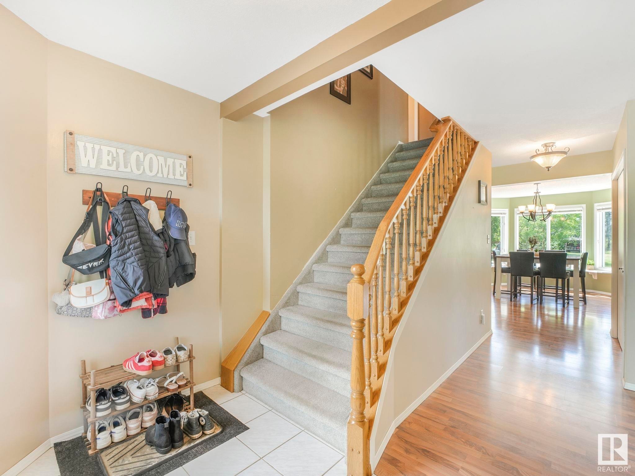 












4 Vista Way

,
Rural Sturgeon County,




AB
T0A 1N0

