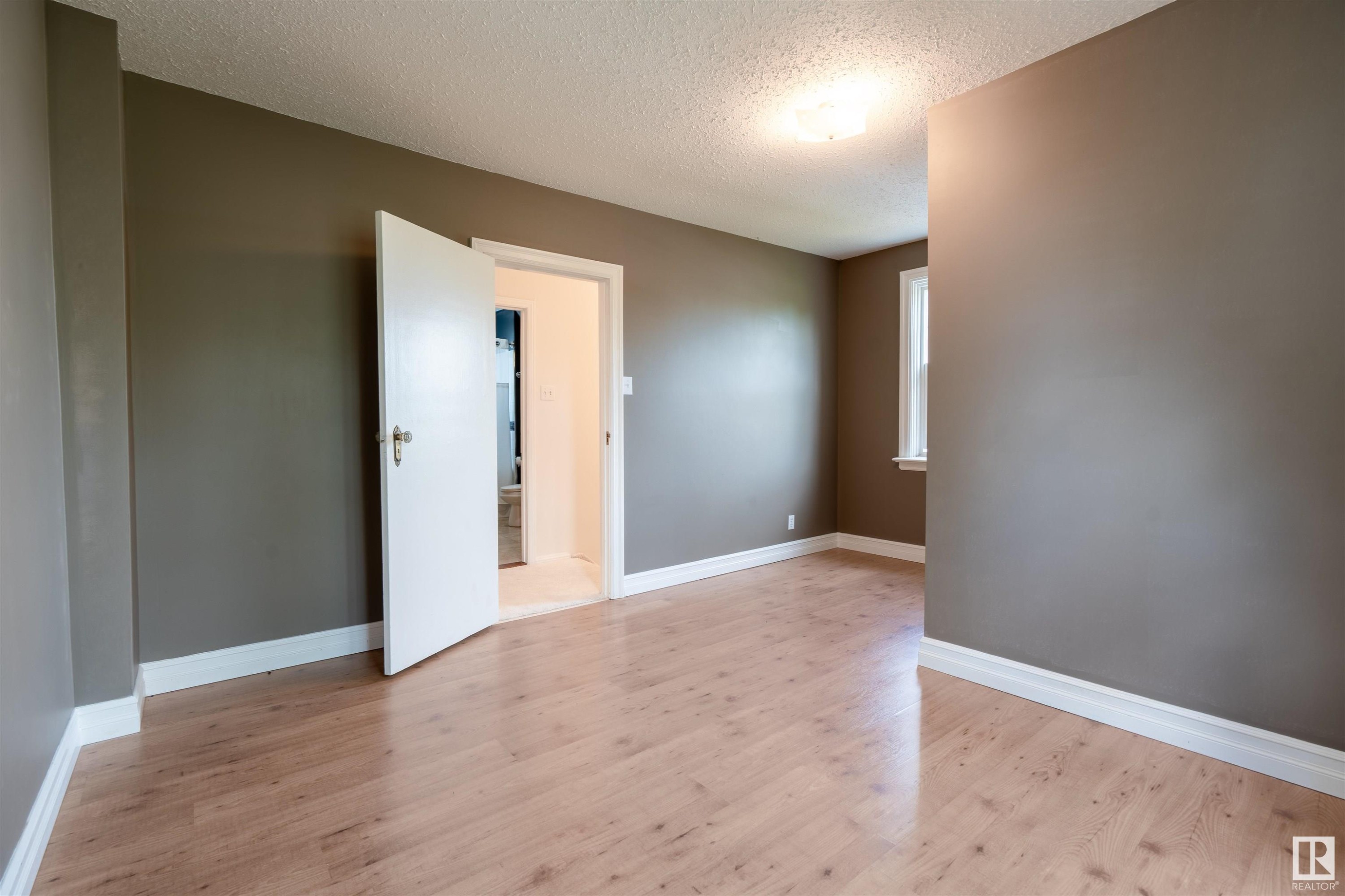 












4811 50 Street

,
Bonnyville Town,




AB
T9N 2G6

