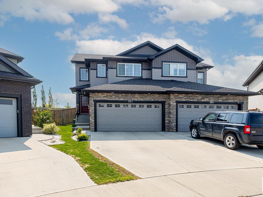 












267 LARCH Crescent

,
Leduc,




AB
T9E 1L3

