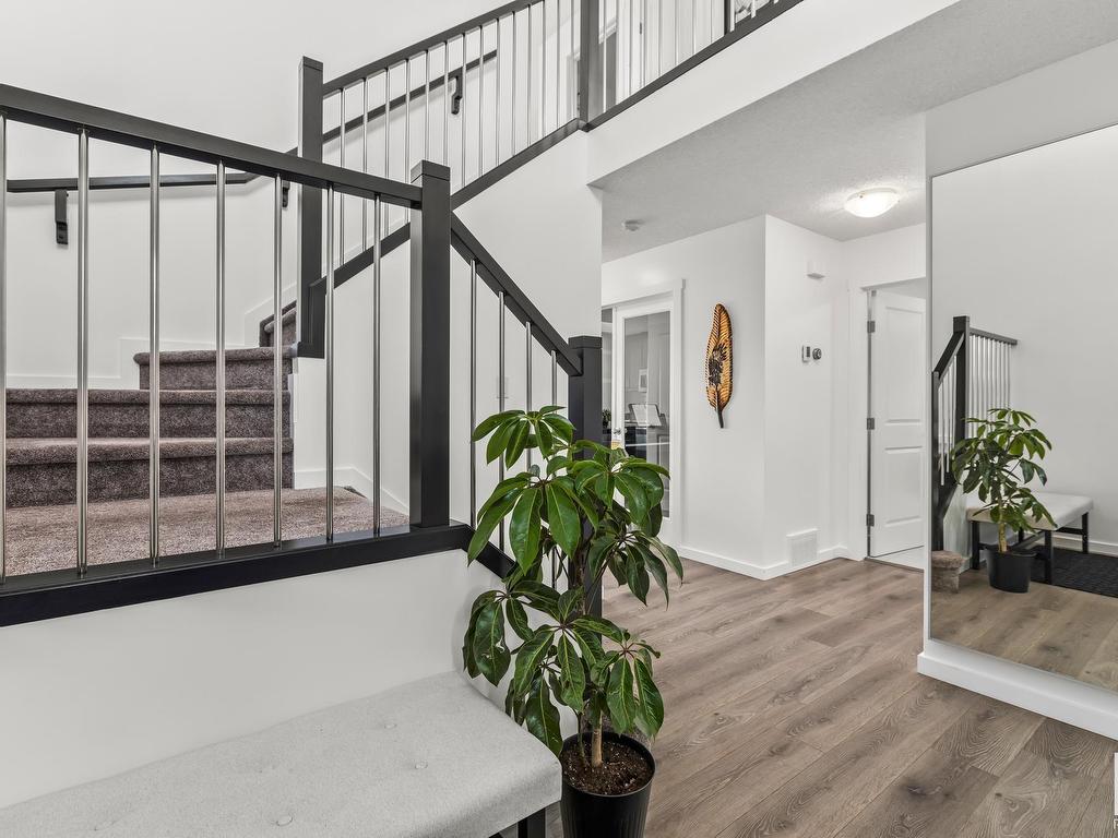 












267 LARCH Crescent

,
Leduc,




AB
T9E 1L3

