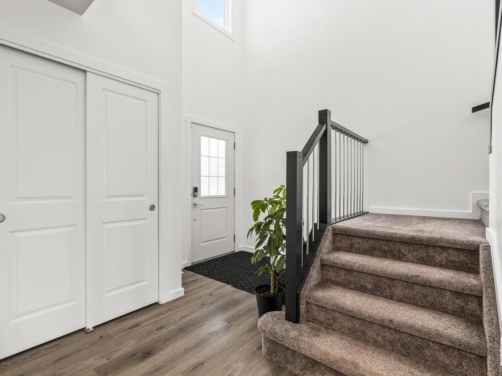 












267 LARCH Crescent

,
Leduc,




AB
T9E 1L3

