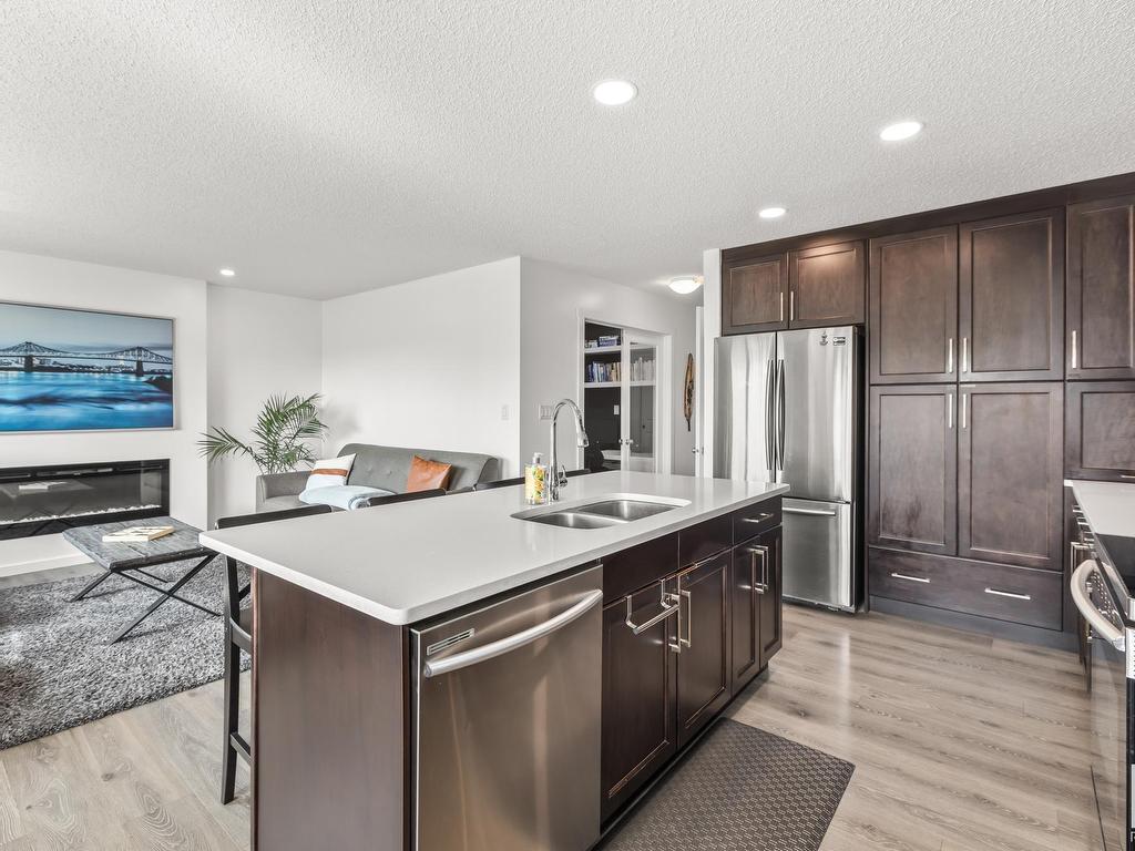 












267 LARCH Crescent

,
Leduc,




AB
T9E 1L3

