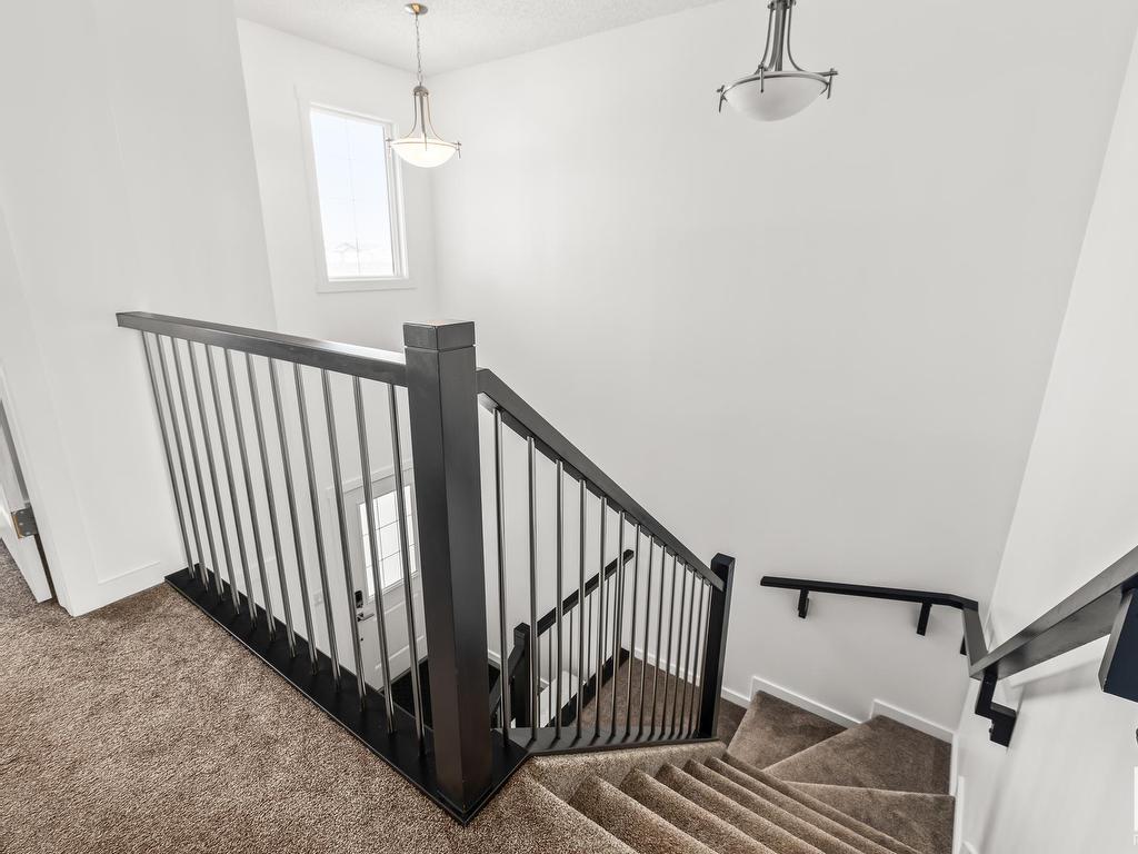












267 LARCH Crescent

,
Leduc,




AB
T9E 1L3

