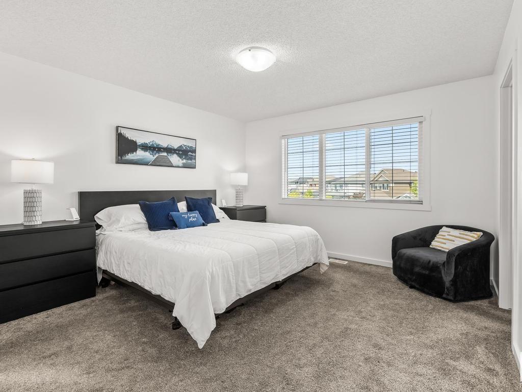 












267 LARCH Crescent

,
Leduc,




AB
T9E 1L3

