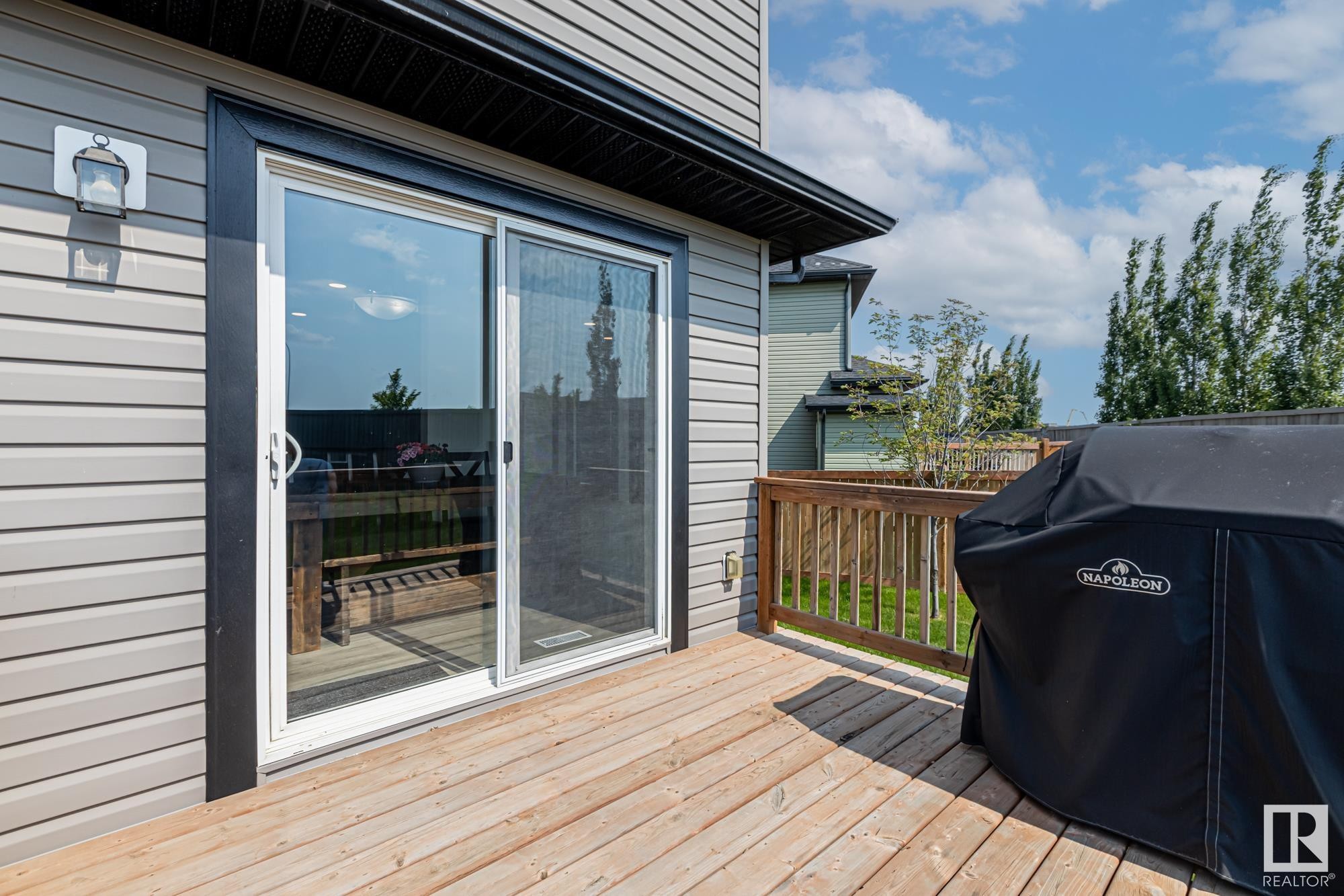 












267 LARCH Crescent

,
Leduc,




AB
T9E 1L3

