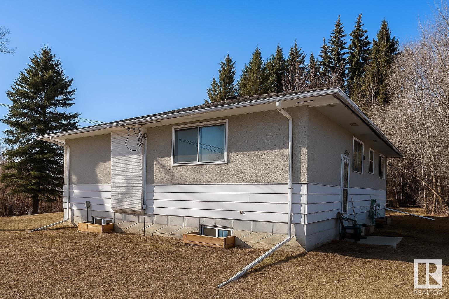 












50327 36 Highway

,
Rural Minburn County,




AB
T0B 2S0

