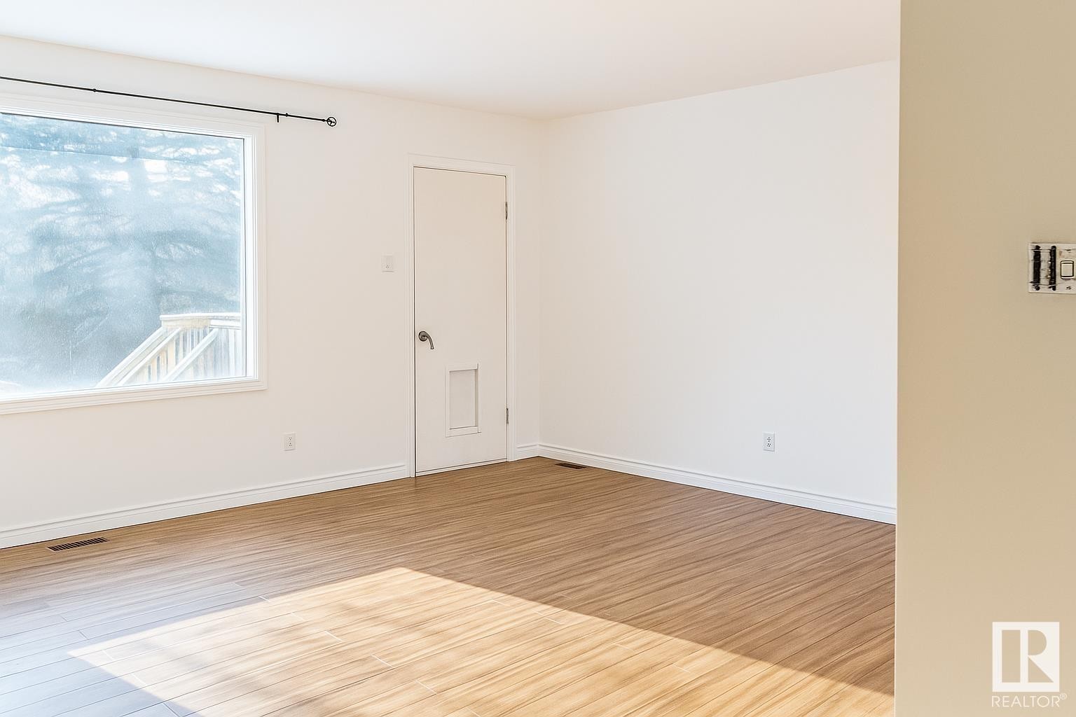 












50327 36 Highway

,
Rural Minburn County,




AB
T0B 2S0

