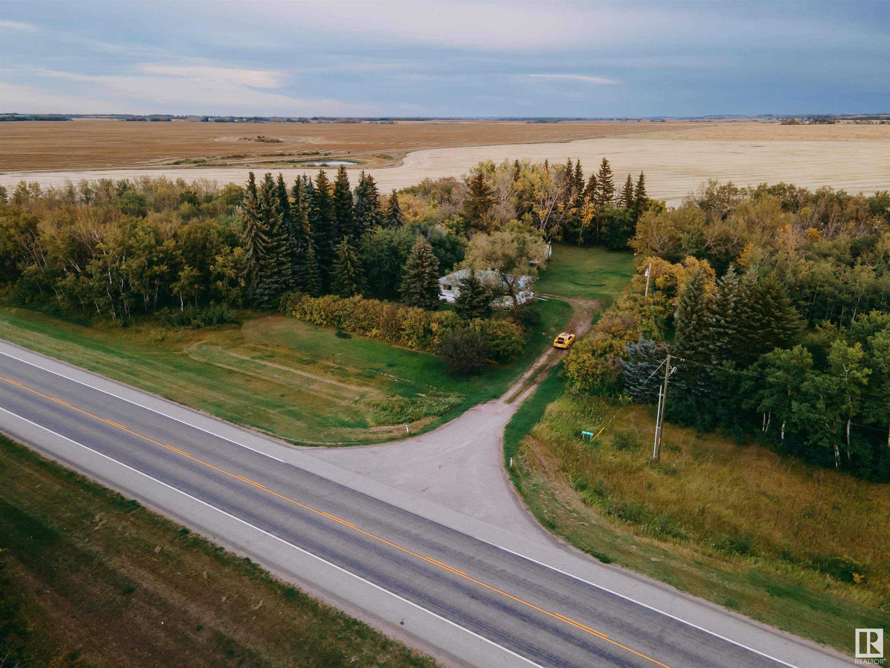 












50327 36 Highway

,
Rural Minburn County,




AB
T0B 2S0

