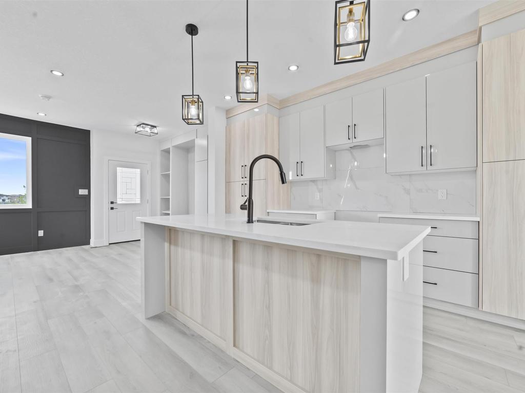 












201 Deer Valley Drive

,
Leduc,




AB
T9E 1S8


