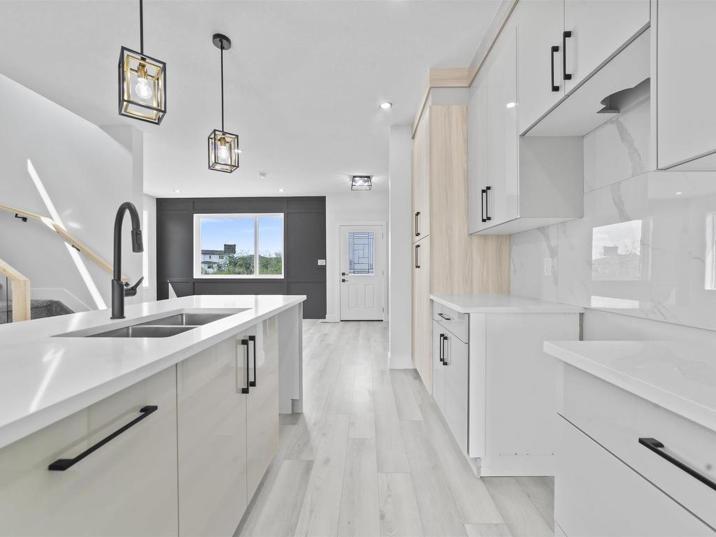 












201 Deer Valley Drive

,
Leduc,




AB
T9E 1S8

