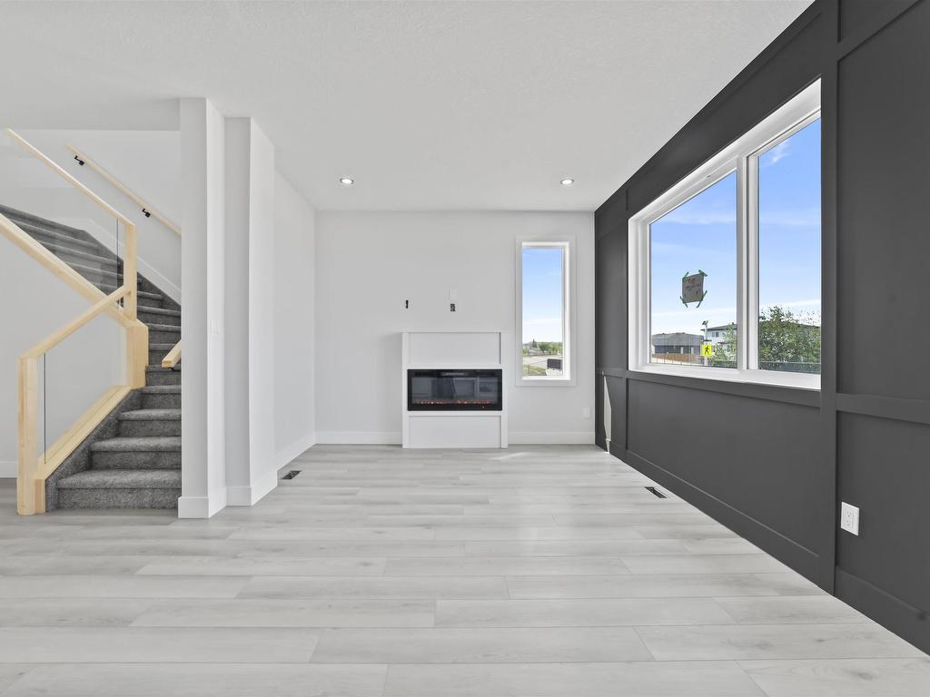 












201 Deer Valley Drive

,
Leduc,




AB
T9E 1S8

