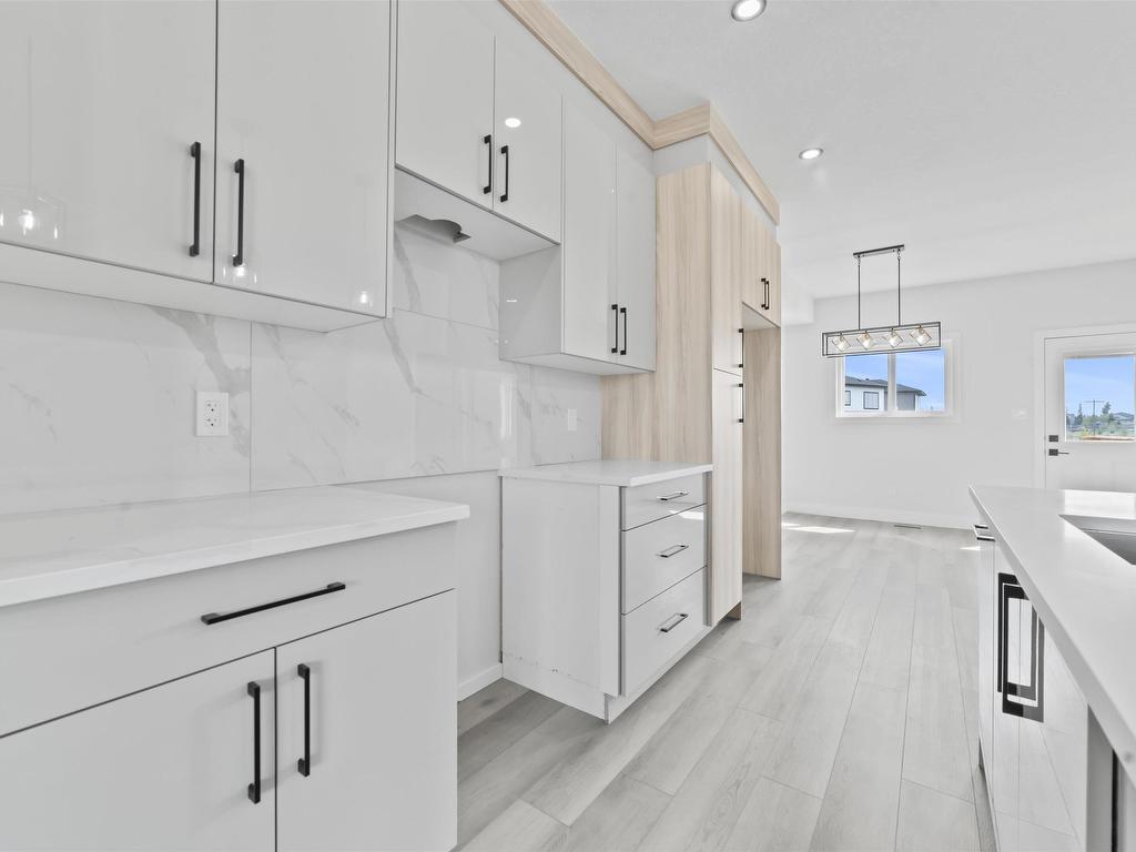












201 Deer Valley Drive

,
Leduc,




AB
T9E 1S8

