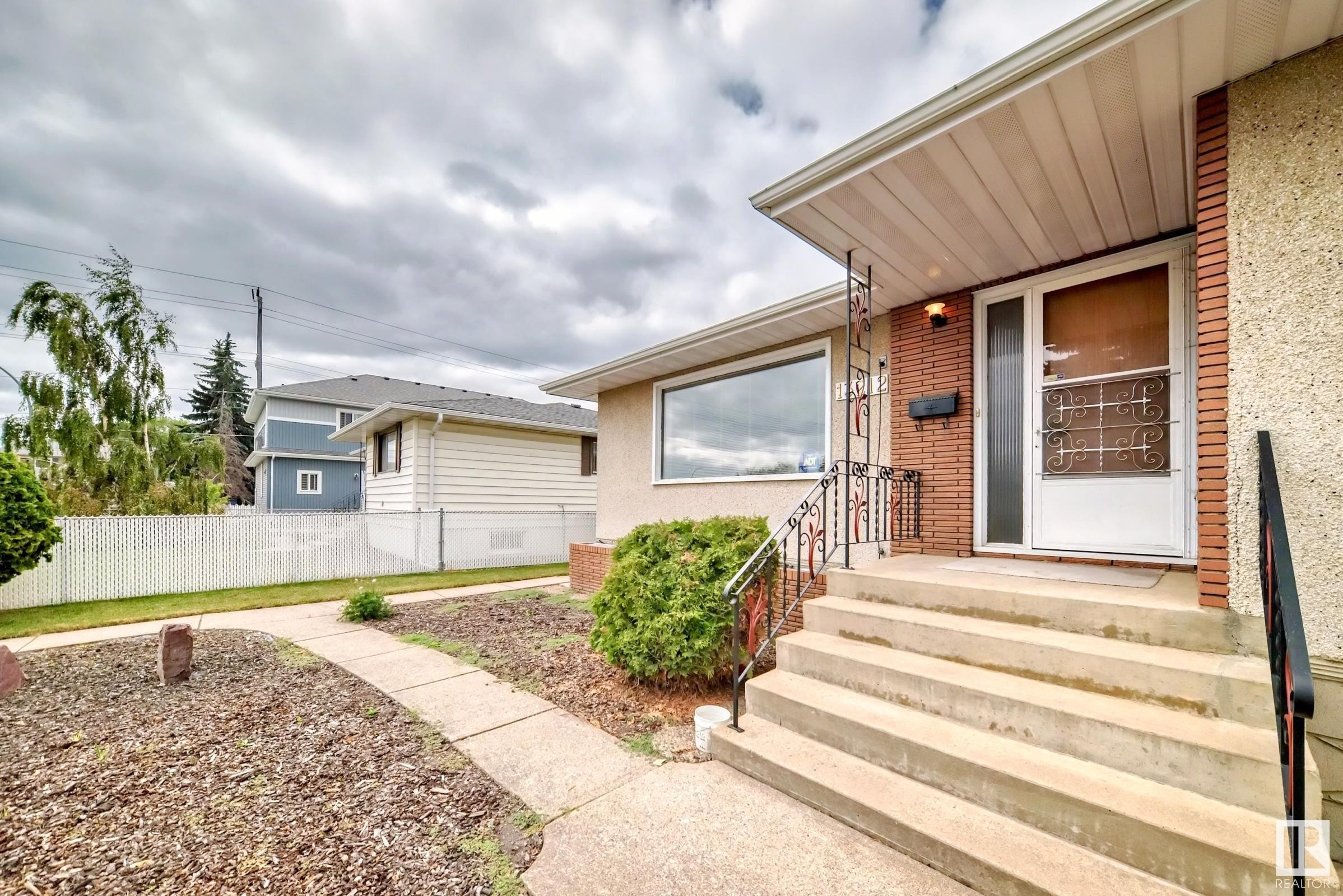 












13212 117 Street

,
Edmonton,




AB
T5E 5K2

