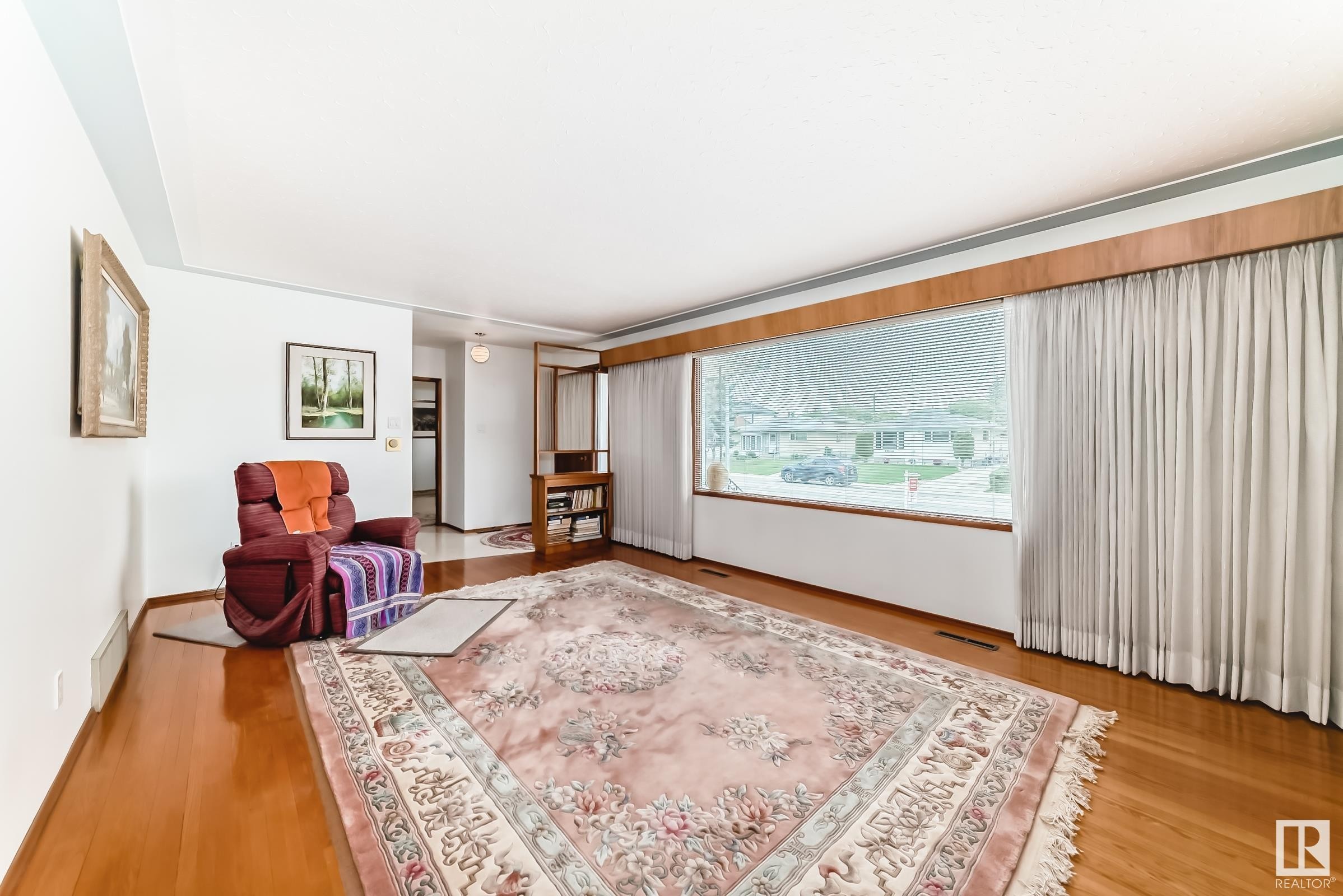 












13212 117 Street

,
Edmonton,




AB
T5E 5K2

