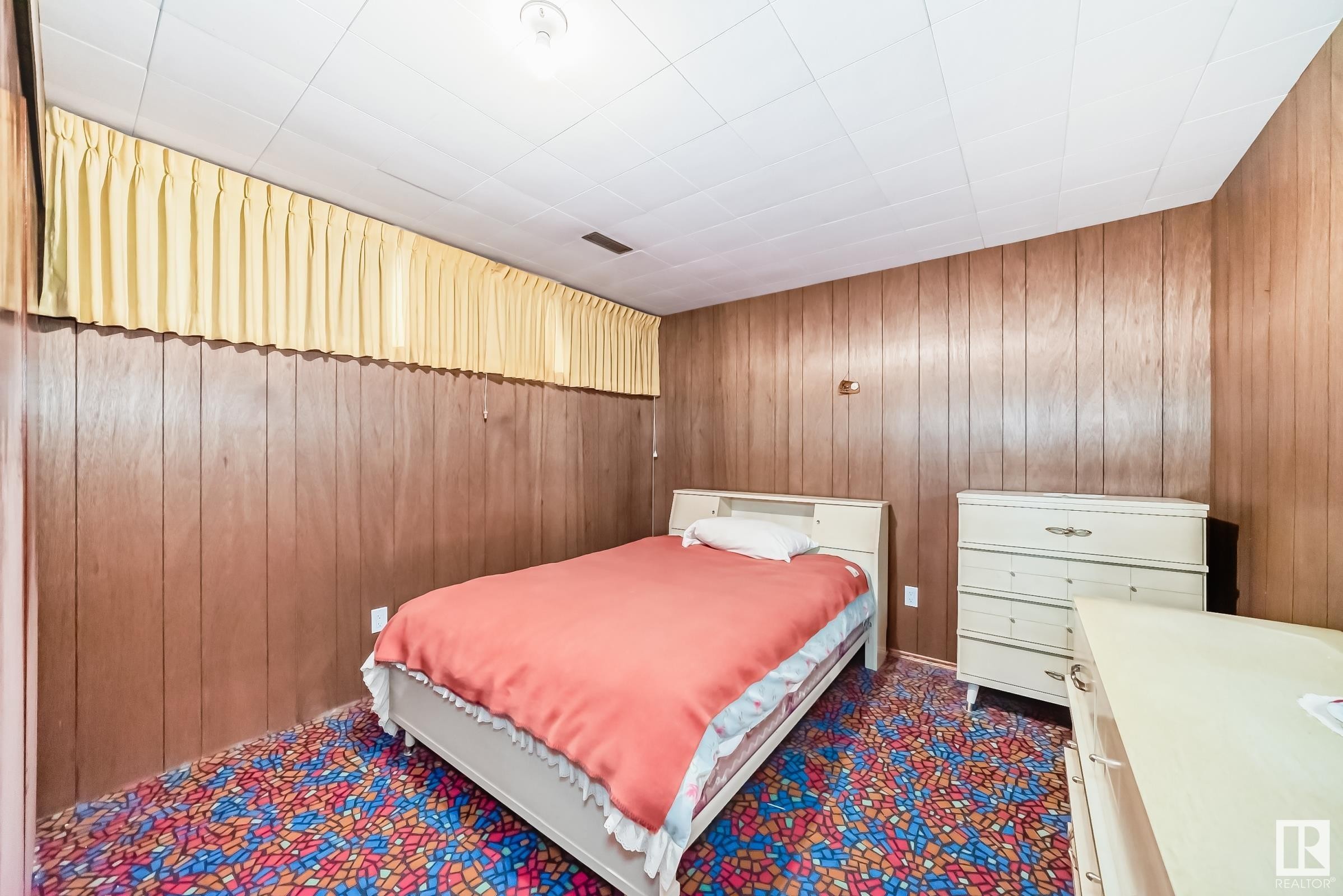 












13212 117 Street

,
Edmonton,




AB
T5E 5K2

