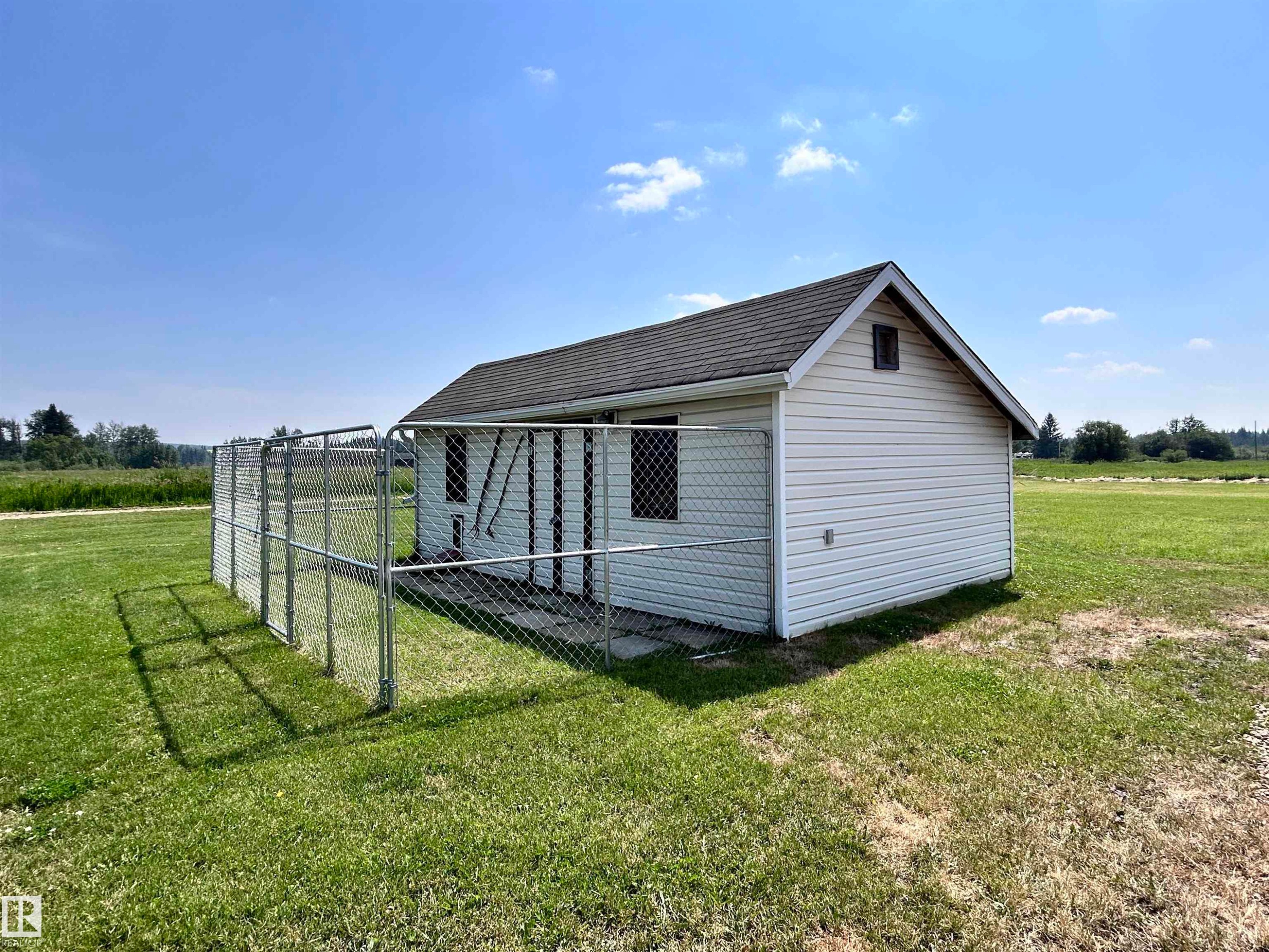 












5111 50 Street

,
Tawatinaw,




AB
T0G 2E0


