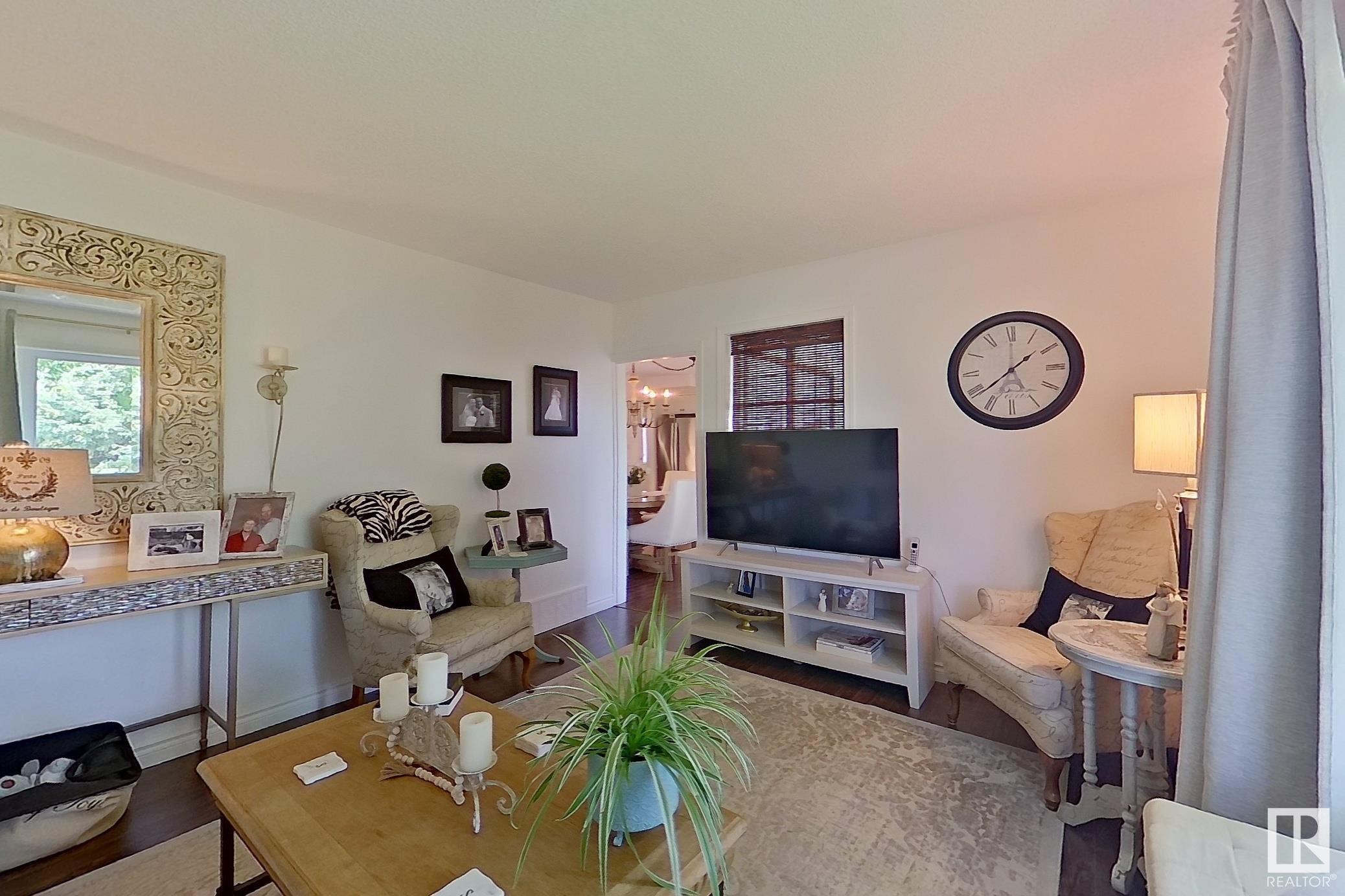 












5111 50 Street

,
Tawatinaw,




AB
T0G 2E0

