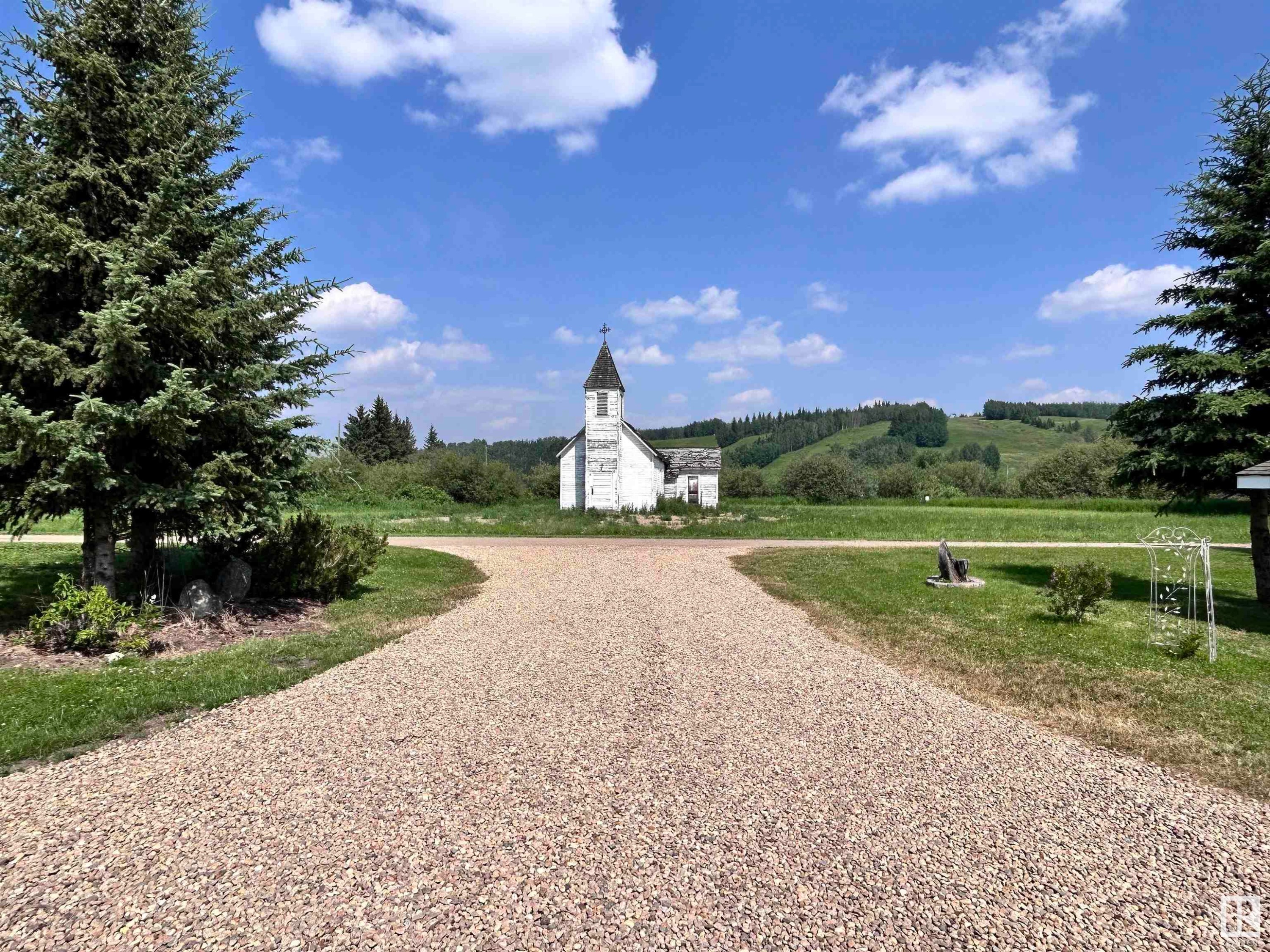 












5111 50 Street

,
Tawatinaw,




AB
T0G 2E0

