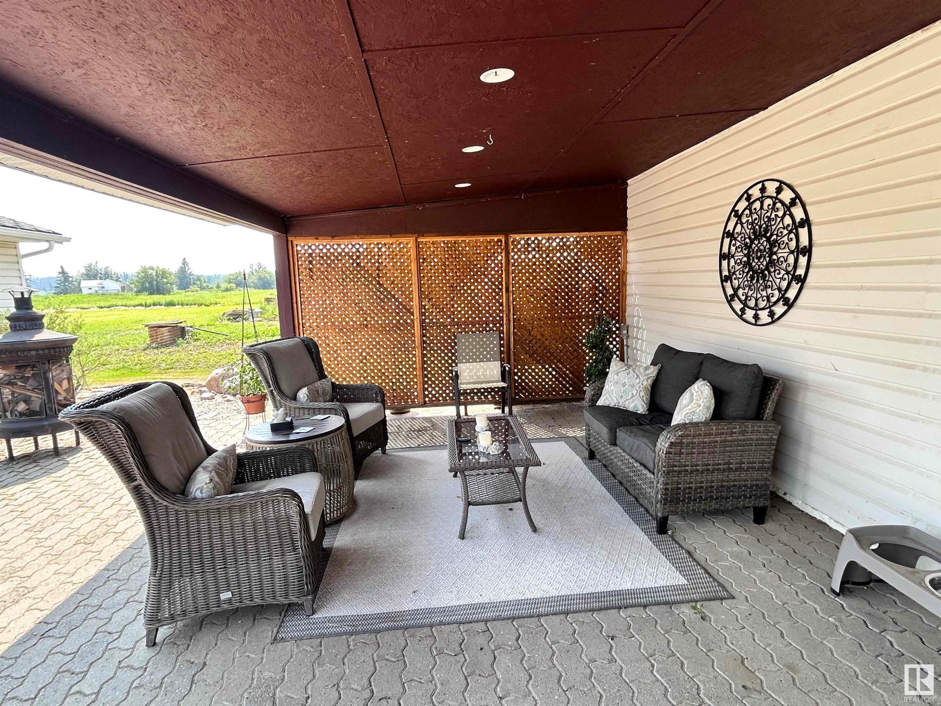 












5111 50 Street

,
Tawatinaw,




AB
T0G 2E0

