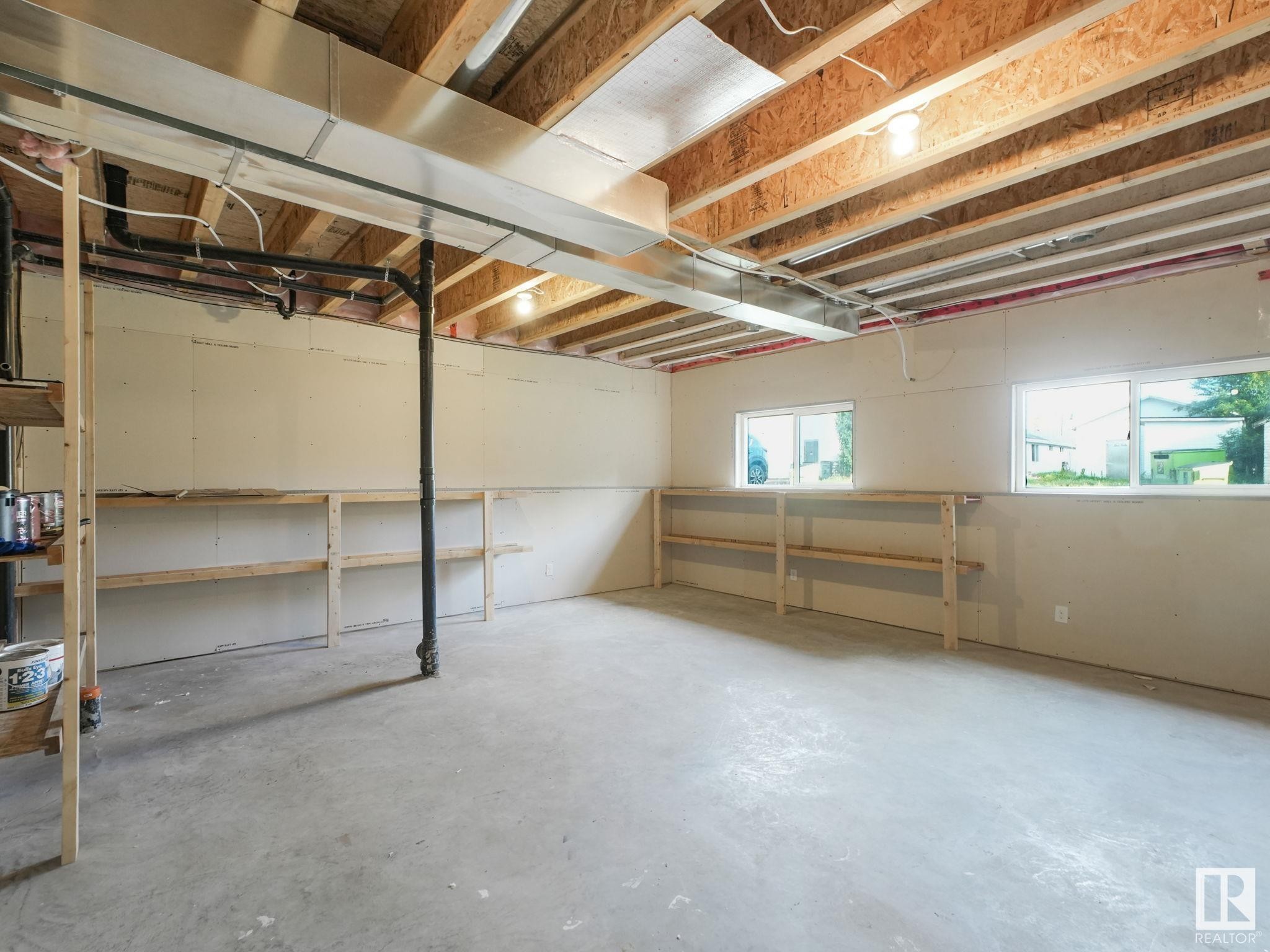 












5035 51 Avenue

,
Lamont,




AB
T0B 2R0

