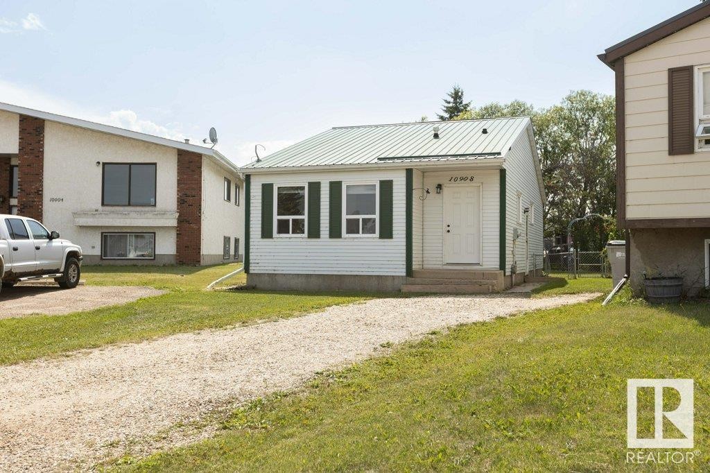 












10908 105 Avenue

,
Westlock,




AB
T7P 1A8

