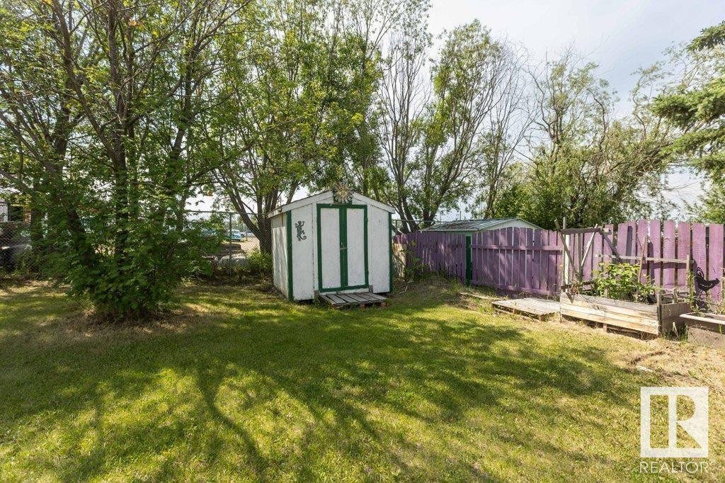 












10908 105 Avenue

,
Westlock,




AB
T7P 1A8

