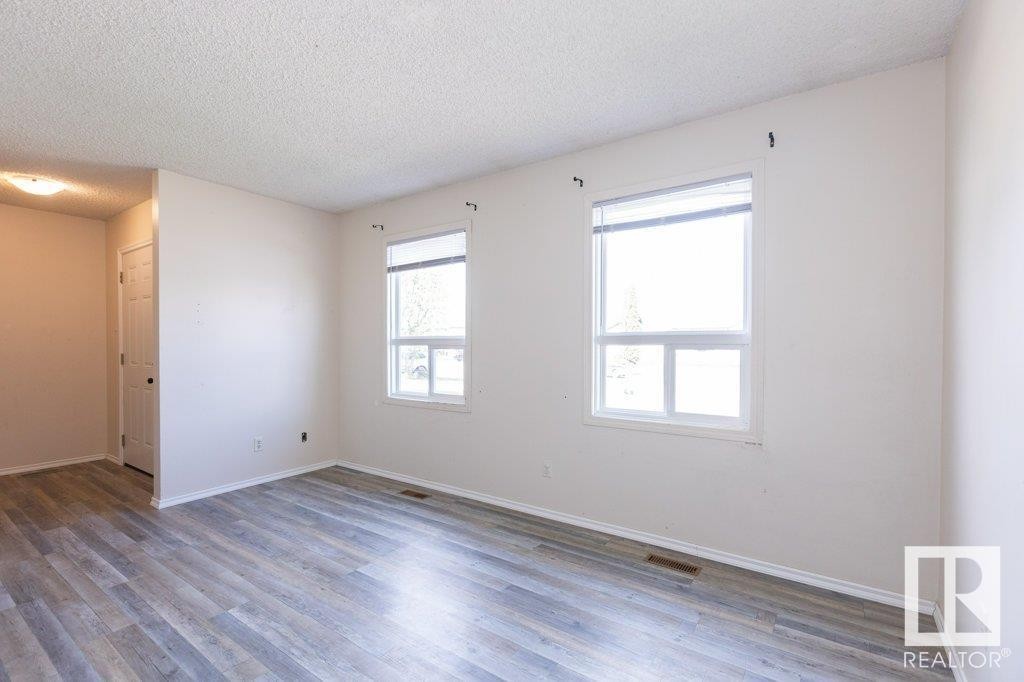 












10908 105 Avenue

,
Westlock,




AB
T7P 1A8

