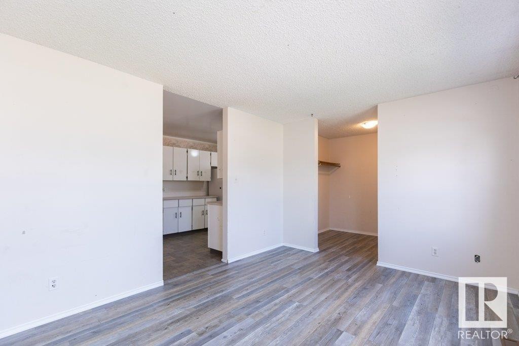












10908 105 Avenue

,
Westlock,




AB
T7P 1A8

